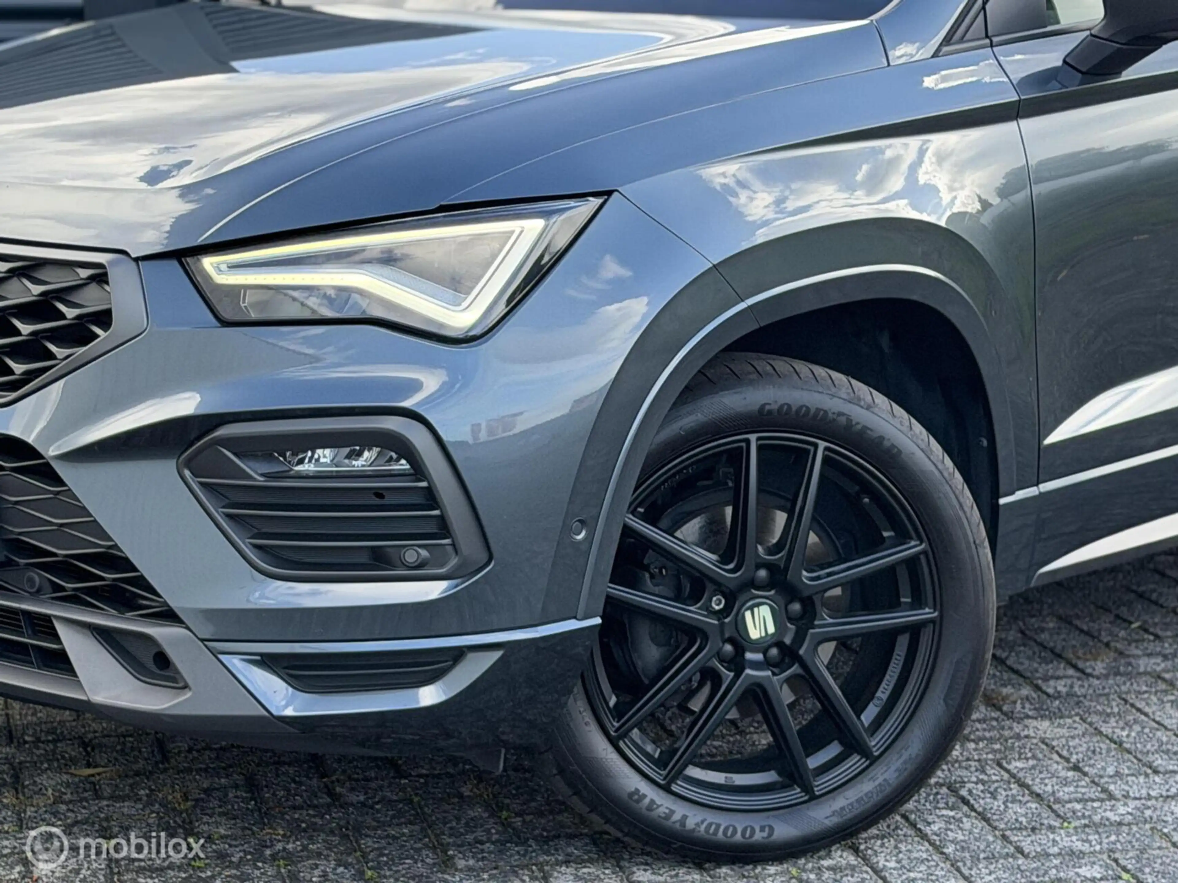 SEAT Ateca 1.5 TSI FR DSG Pano keyless Trekhaak Camera — photo 2