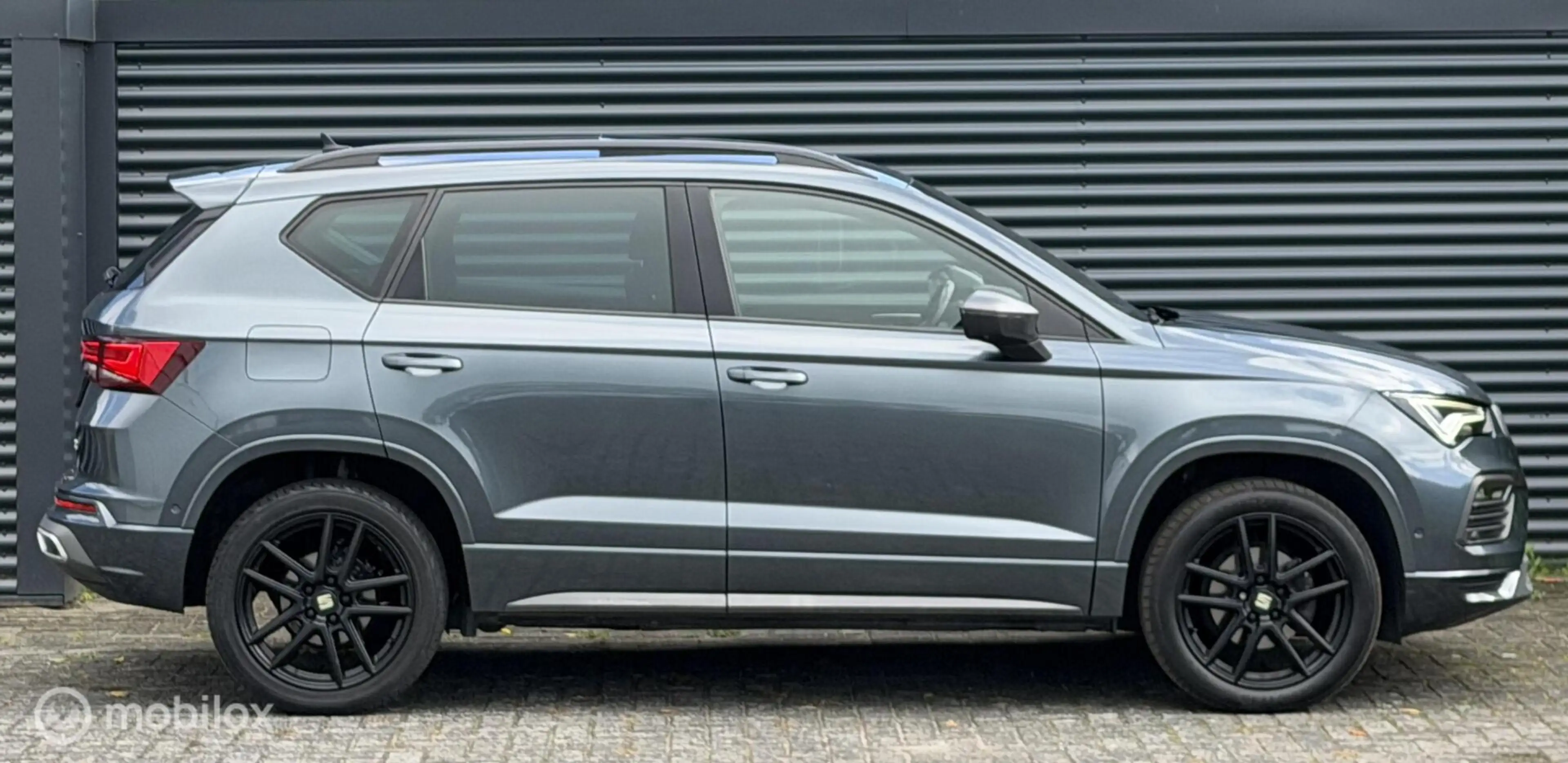 SEAT Ateca 1.5 TSI FR DSG Pano keyless Trekhaak Camera — photo 8