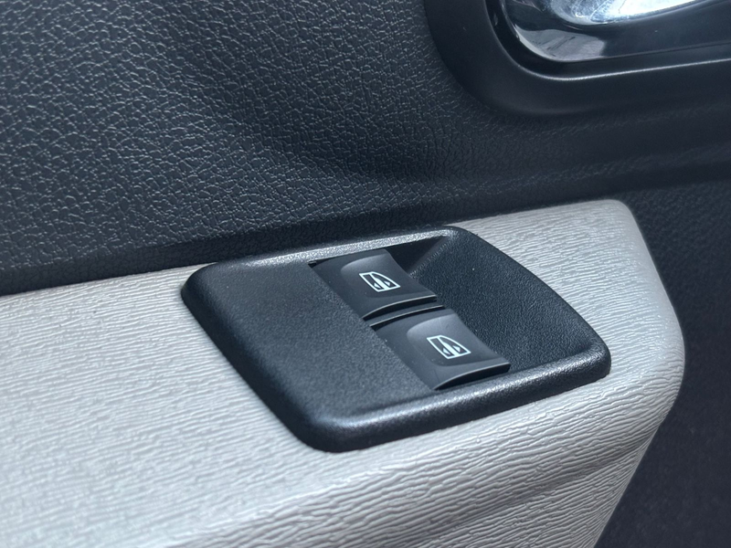 Dacia Dokker Laureate 1.6L*AHK*KLIMA*TEL*ALLSEASON* — photo 12