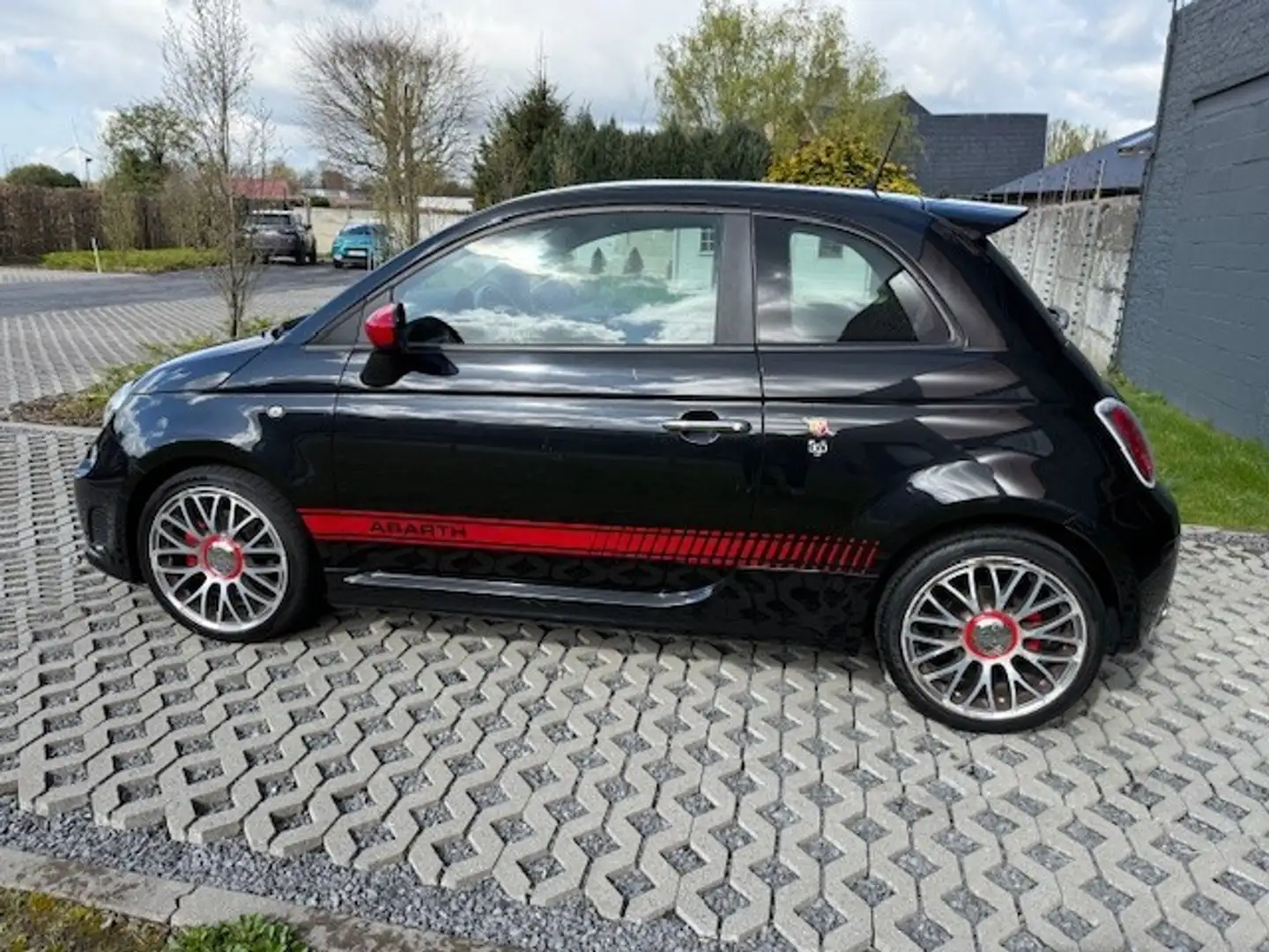 Fiat 500 Abarth Schwarz - 1