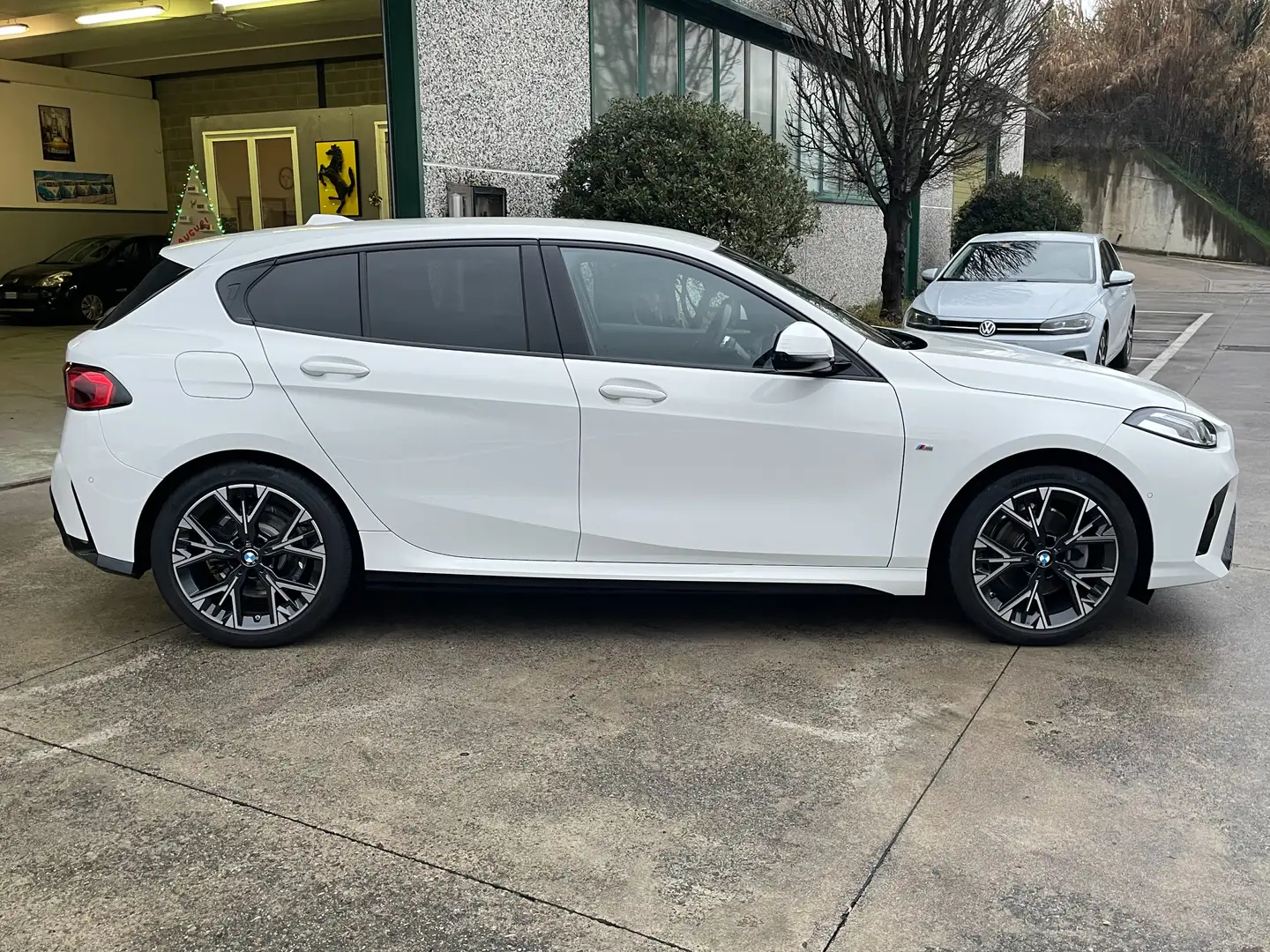 BMW 120 mhev 48V M Sport Auto MSport Grau - 2