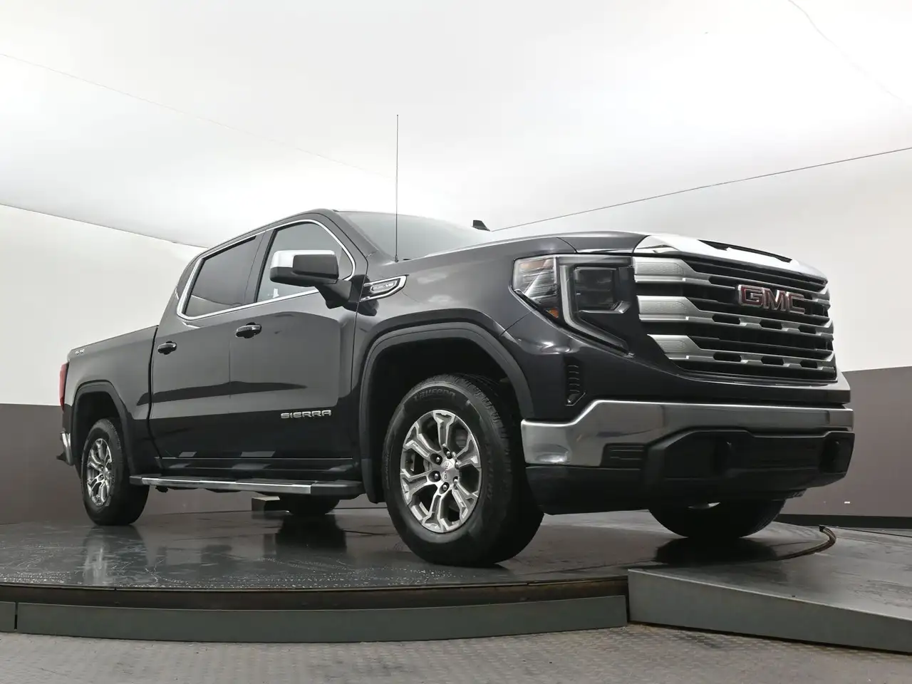 GMC Sierra 1500 снимка GMC Sierra 1500