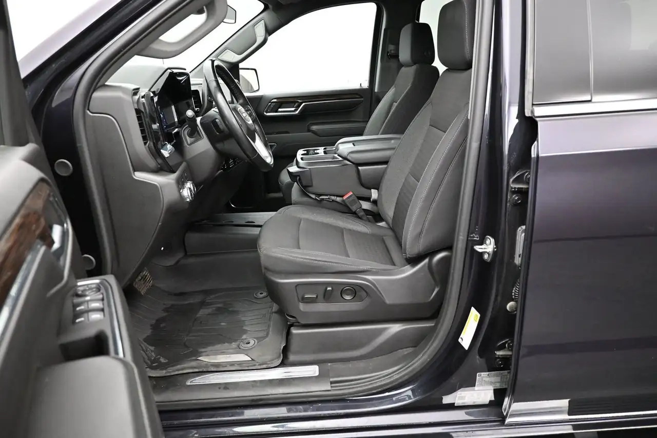 GMC Sierra 1500 снимка GMC Sierra 1500