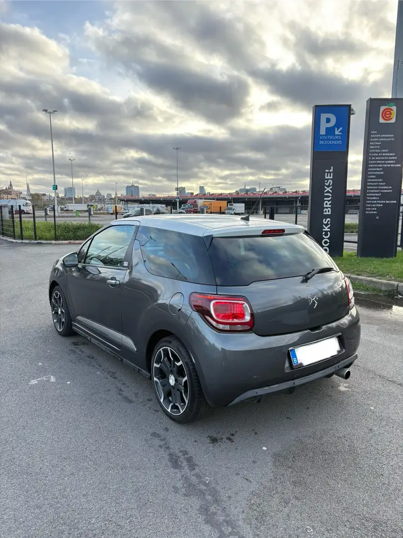 Citroen DS3 1.2 VTi So Chic - 2