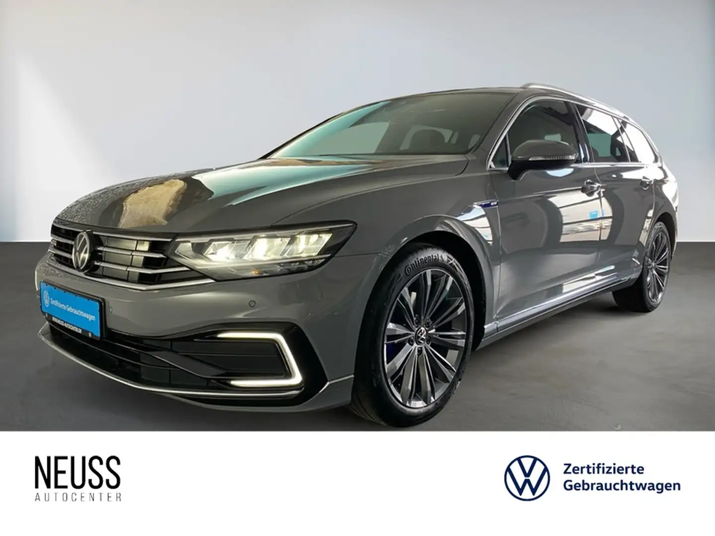 Volkswagen Passat Variant GTE 1.4 TSI DSG HUD+NAVI+SHZ+DESIGNPAKET Grau - 1