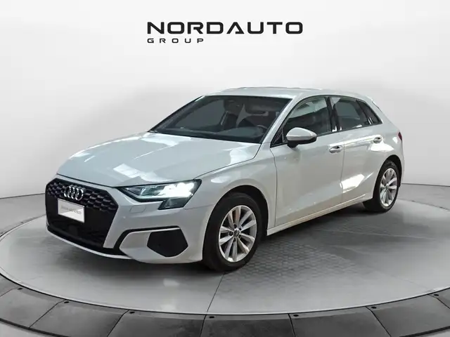 Audi A3 SPB 30 TDI Business