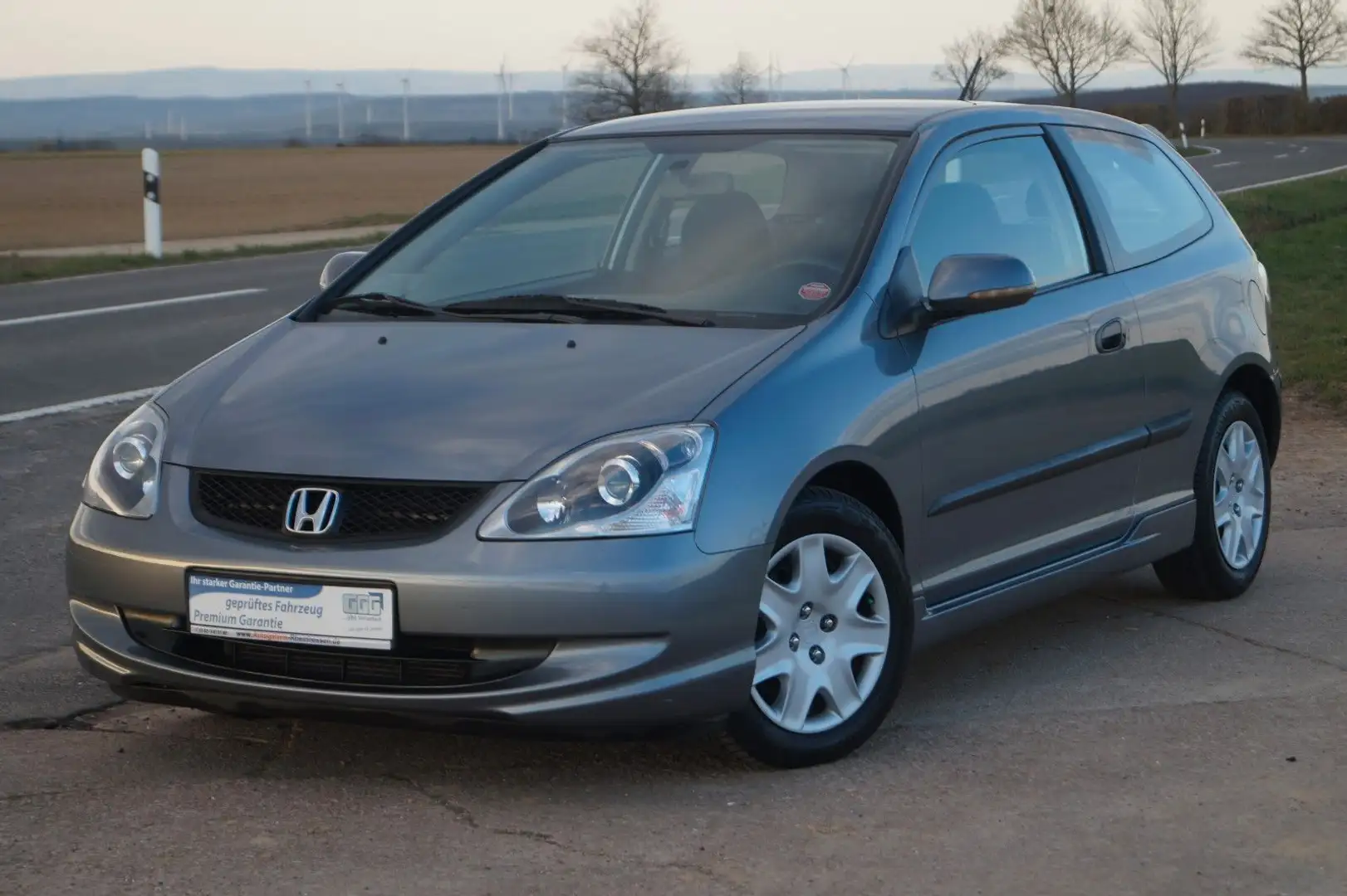 Honda Civic Lim. 3-trg. 1.4 i LS +Klima+ Gris - 1