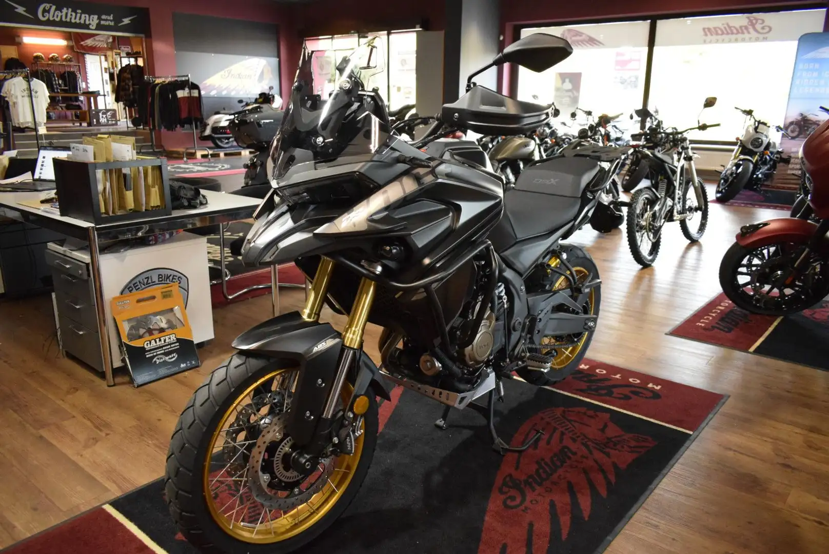 Voge DS625X Sturzbügel/Zusatzlampen/LED 4,99%Finanz. Noir - 1