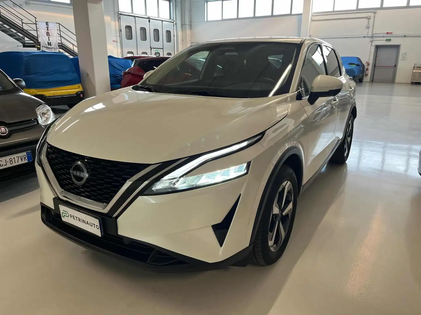 Nissan Qashqai MHEV 140 CV N-Connecta Bianco - 1
