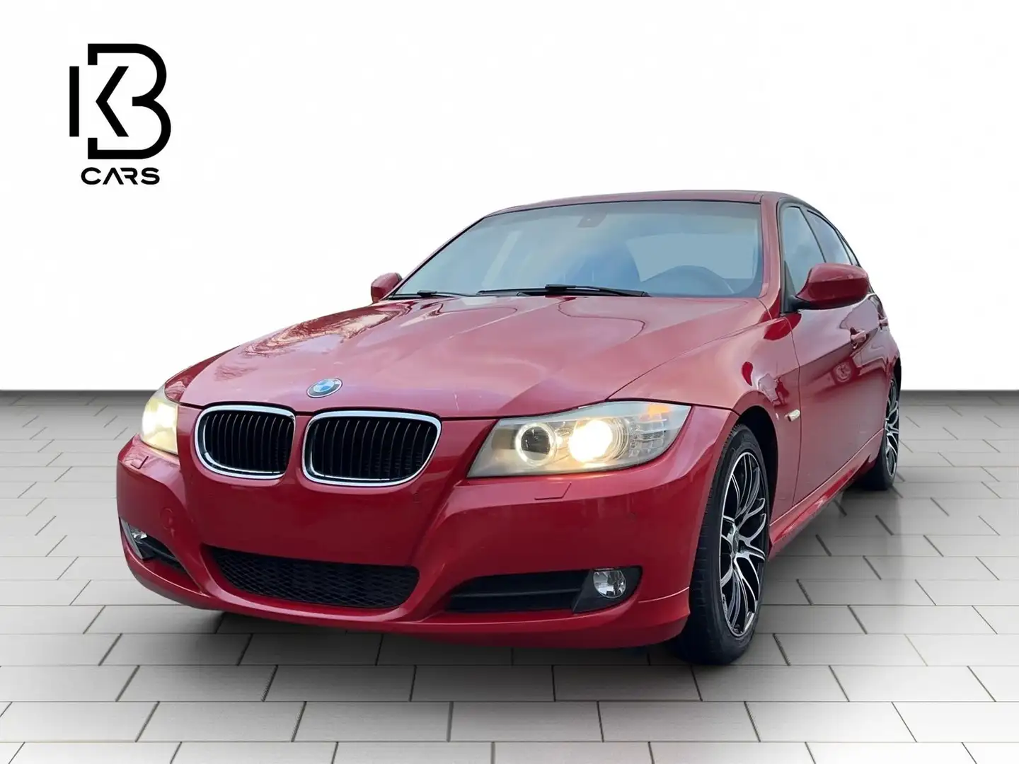 BMW 320 d Limousine |Sitzh|Temp|Xenon| crvena - 1