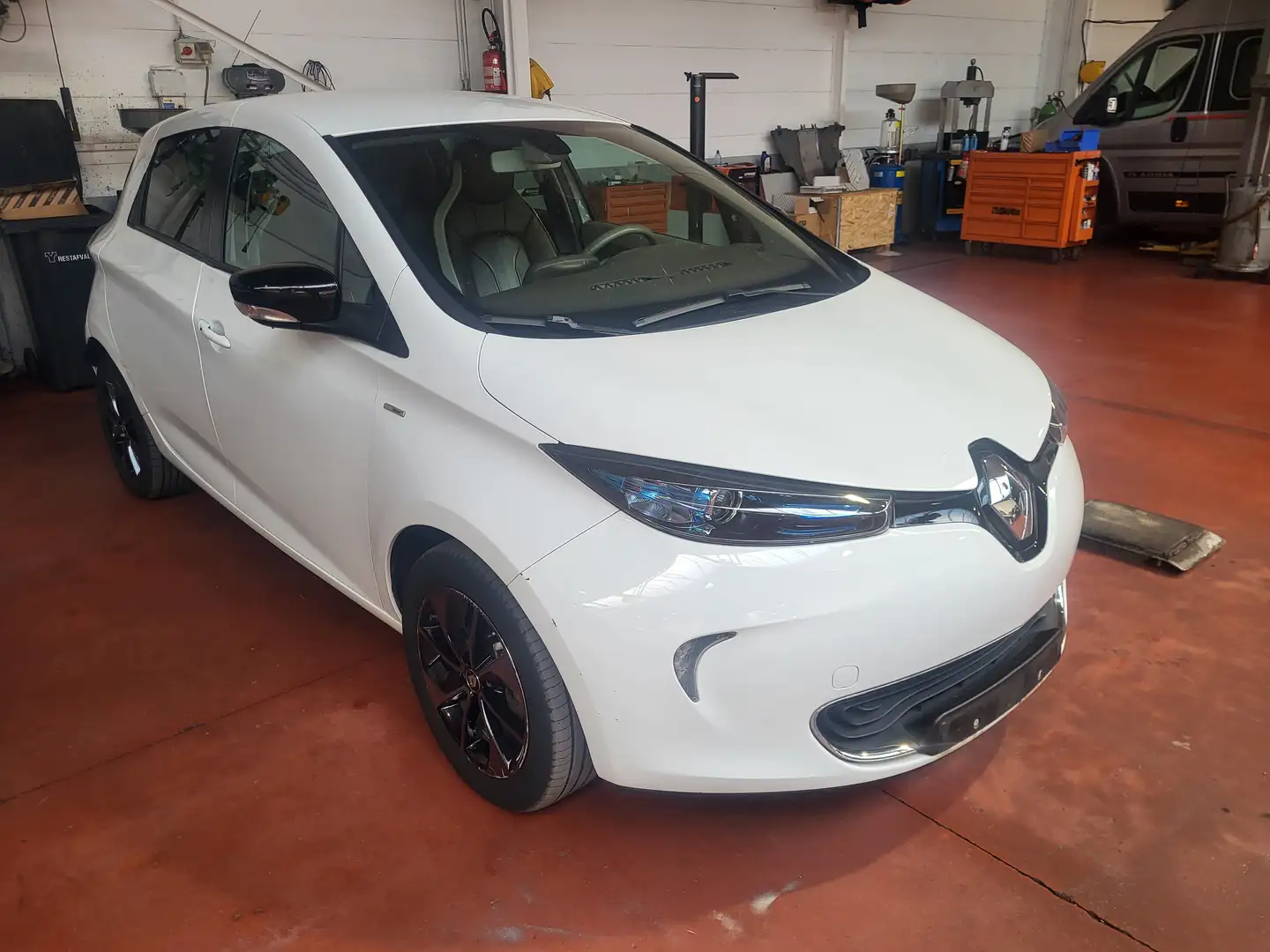 Renault ZOE 40 kWh Q90 Limited - 1