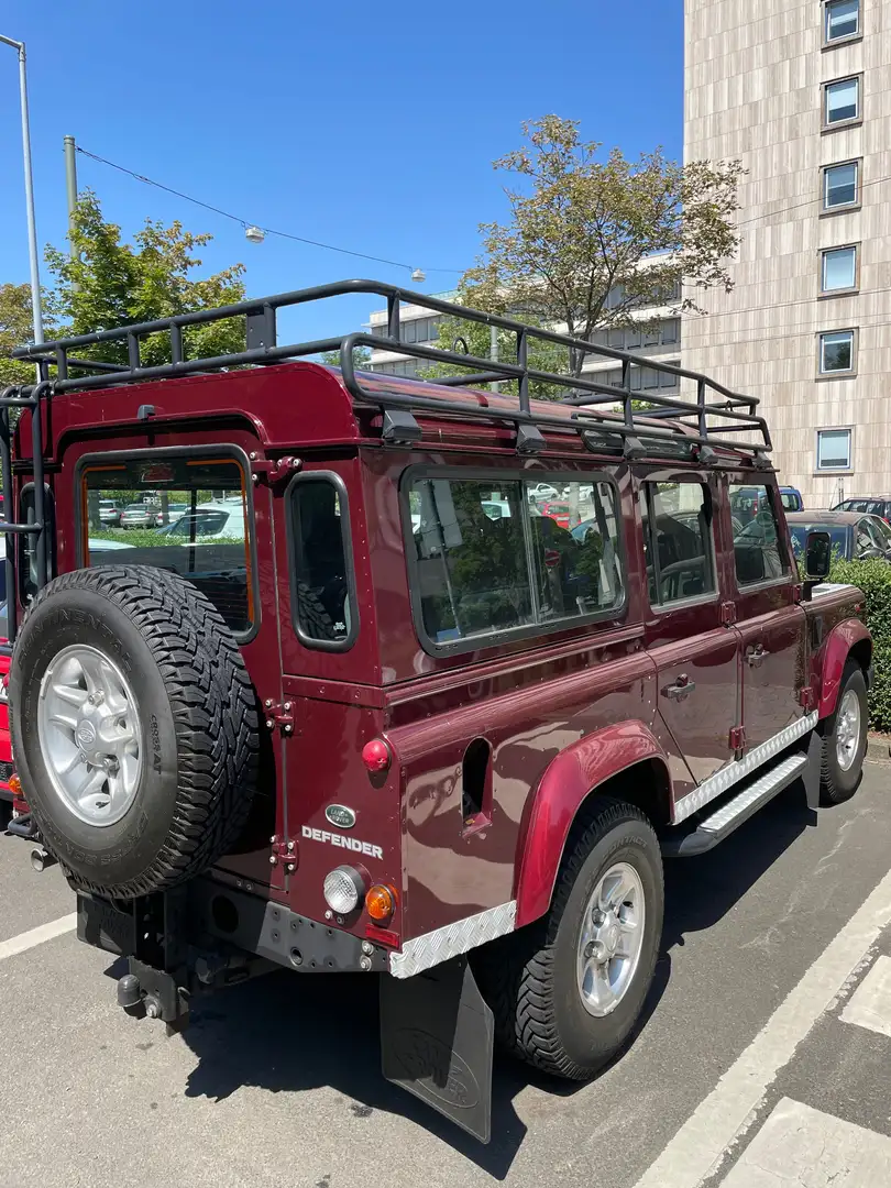 Land Rover Defender Defender 110 DPF Station Wagon SE Rot - 1