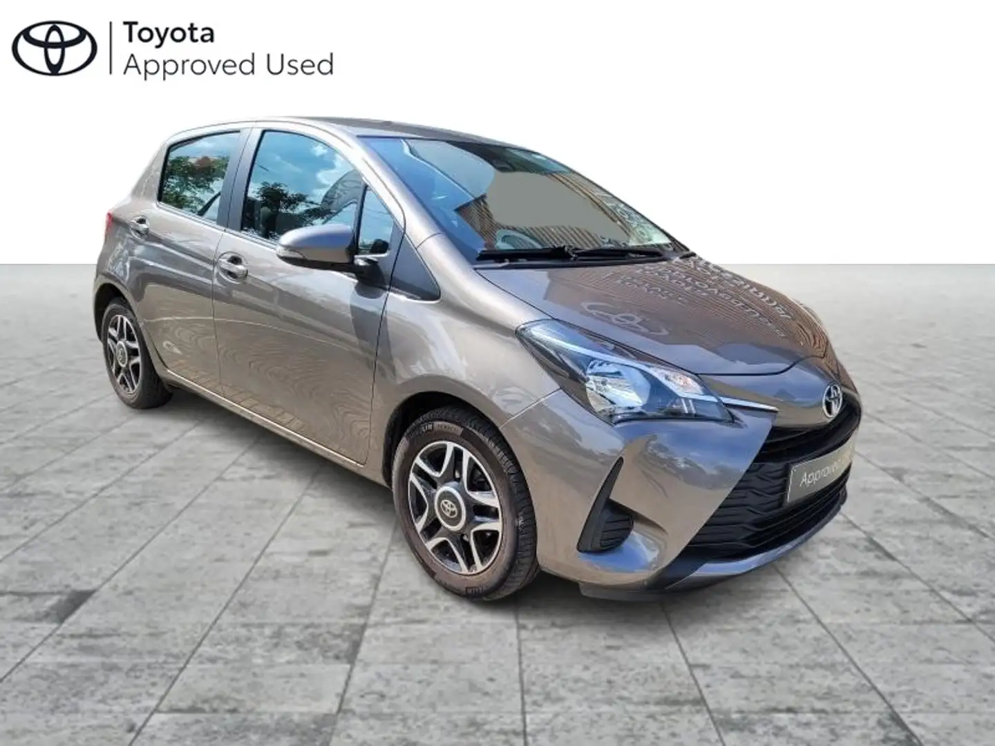 Toyota Yaris Connect Bronze - 1