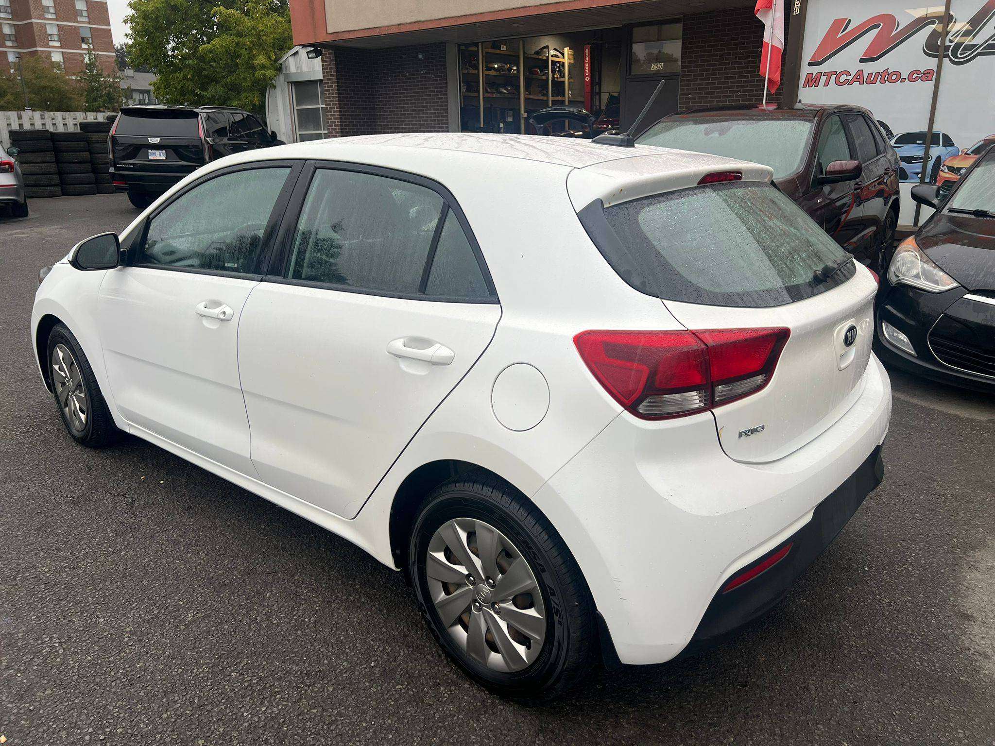 2018 Kia Rio Hatchback 5-Door