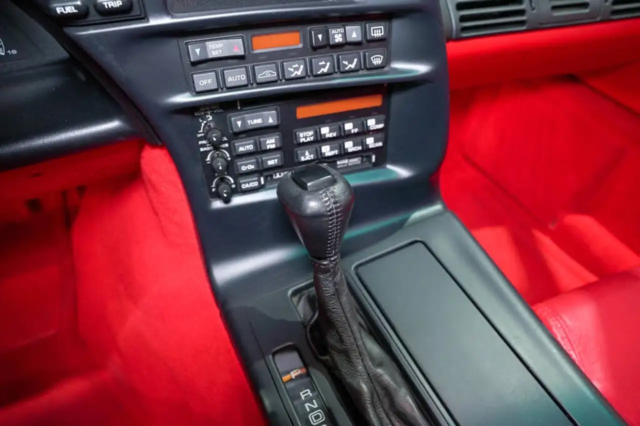 Chevrolet Corvette C4, foto 12
