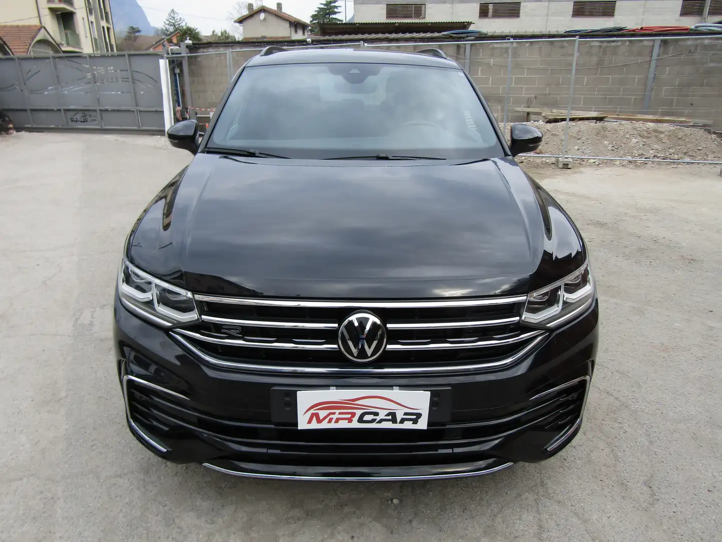 Volkswagen Tiguan Tiguan 2.0 TSI R-Line RLine R Line 4Motion DSG Schwarz - 2