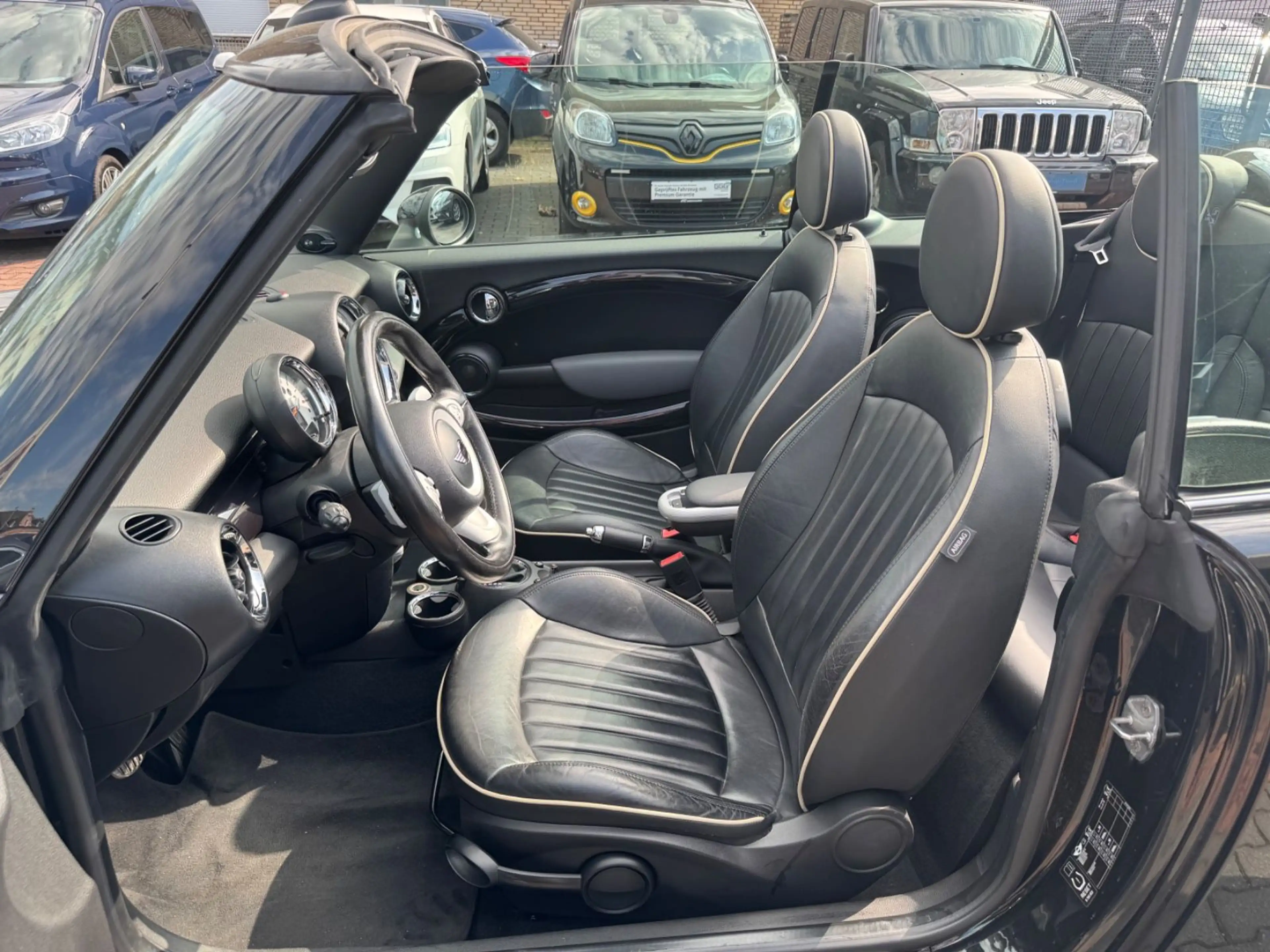 MINI Cooper S Cabrio *KETTE NEU*AUTOMATIK*TÜV 07/28* — photo 11