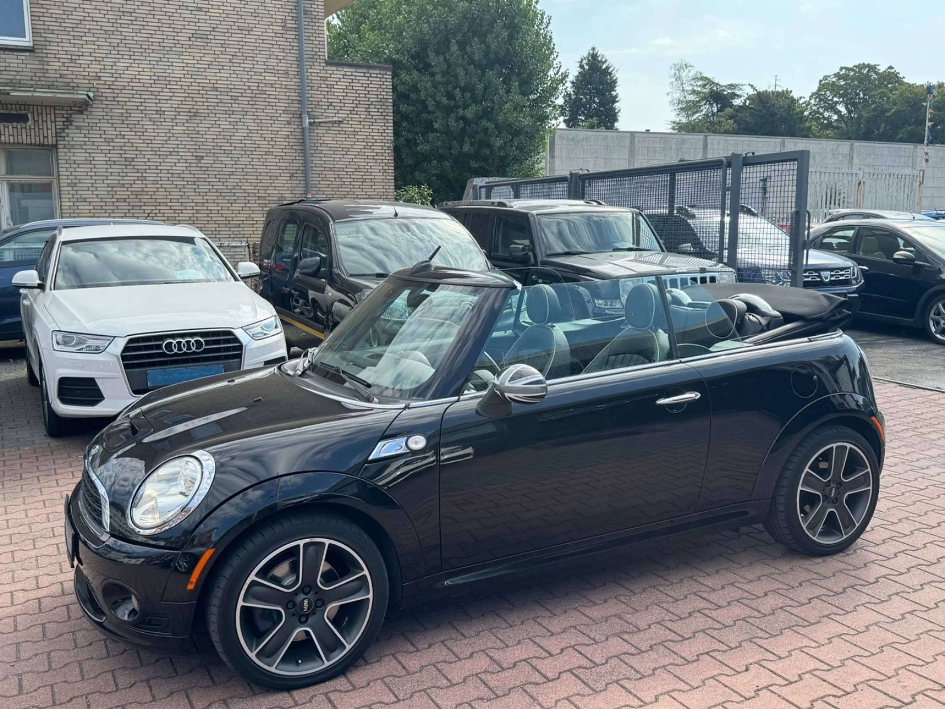 MINI Cooper S Cabrio *KETTE NEU*AUTOMATIK*TÜV 07/28* — photo 9