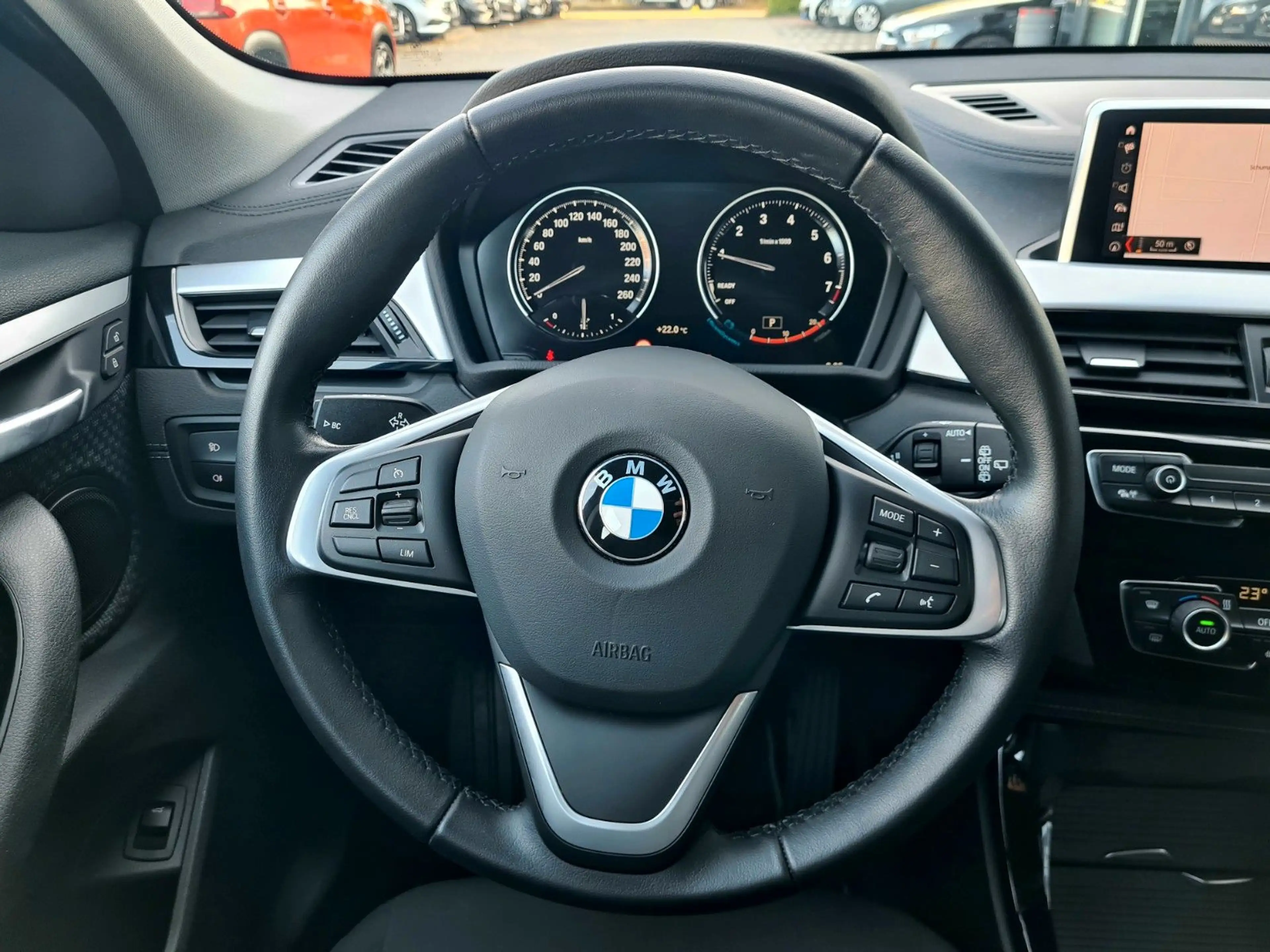 BMW X2 sDrive 18 i Advantage - LED - NAVI - 8 x ALU — photo 12