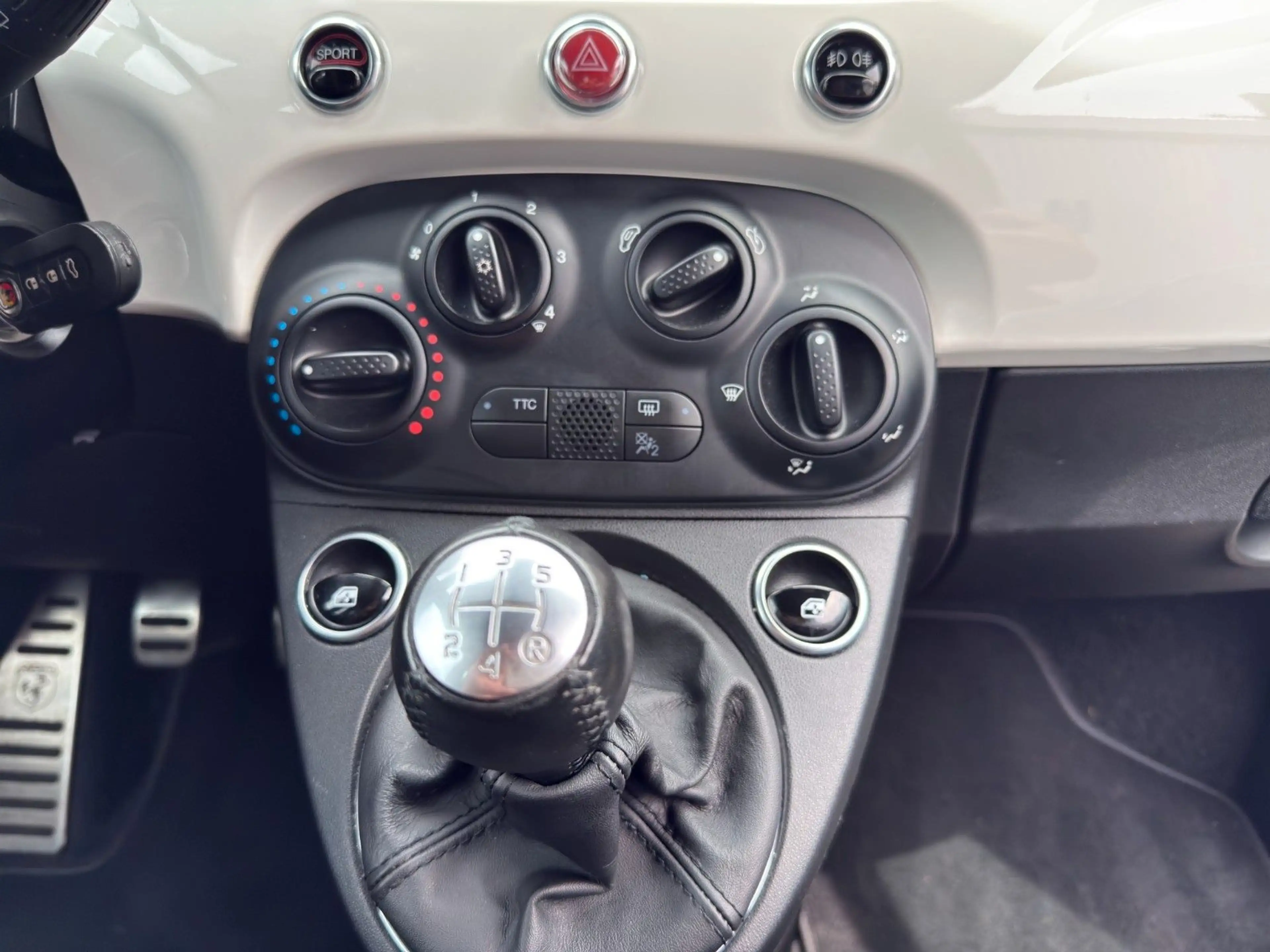 Abarth 500 595,Kit Estetico, Urban Paket,Leder — photo 15