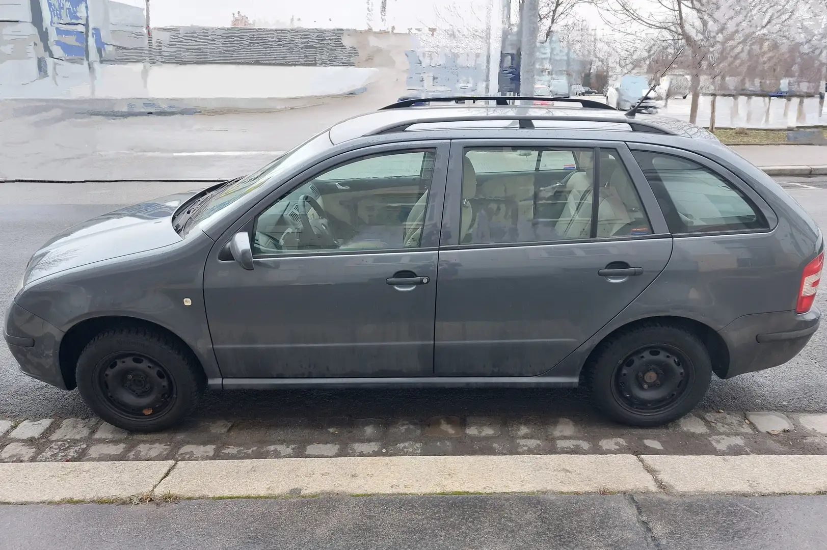 Skoda Fabia Fabia Combi Elegance 1,4 16V Elegance Grau - 2