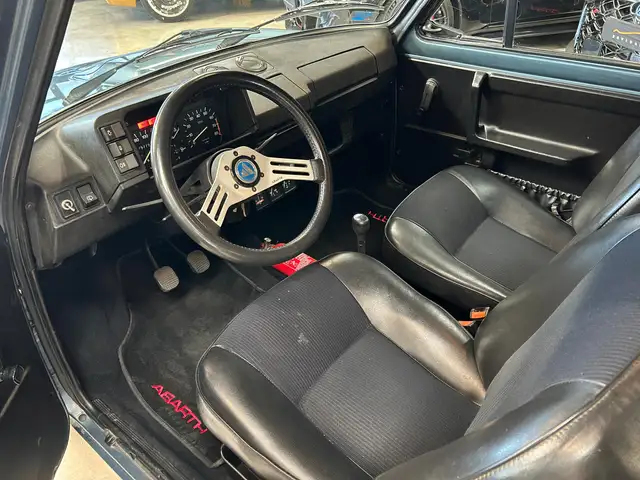 Autobianchi A 112 view 10