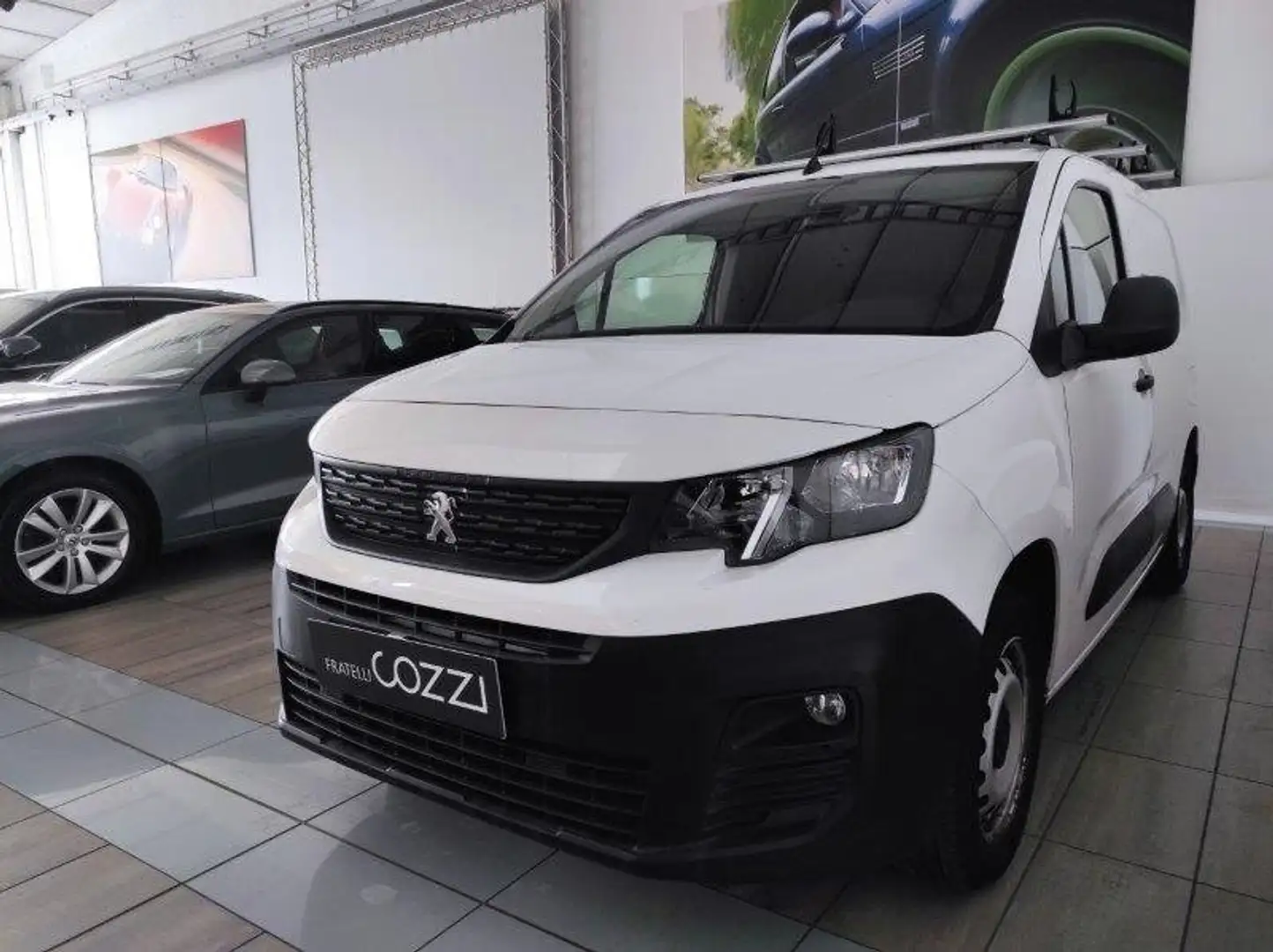 Peugeot Partner BlueHDi 130 S&S PC Furgone Premium Bianco - 2