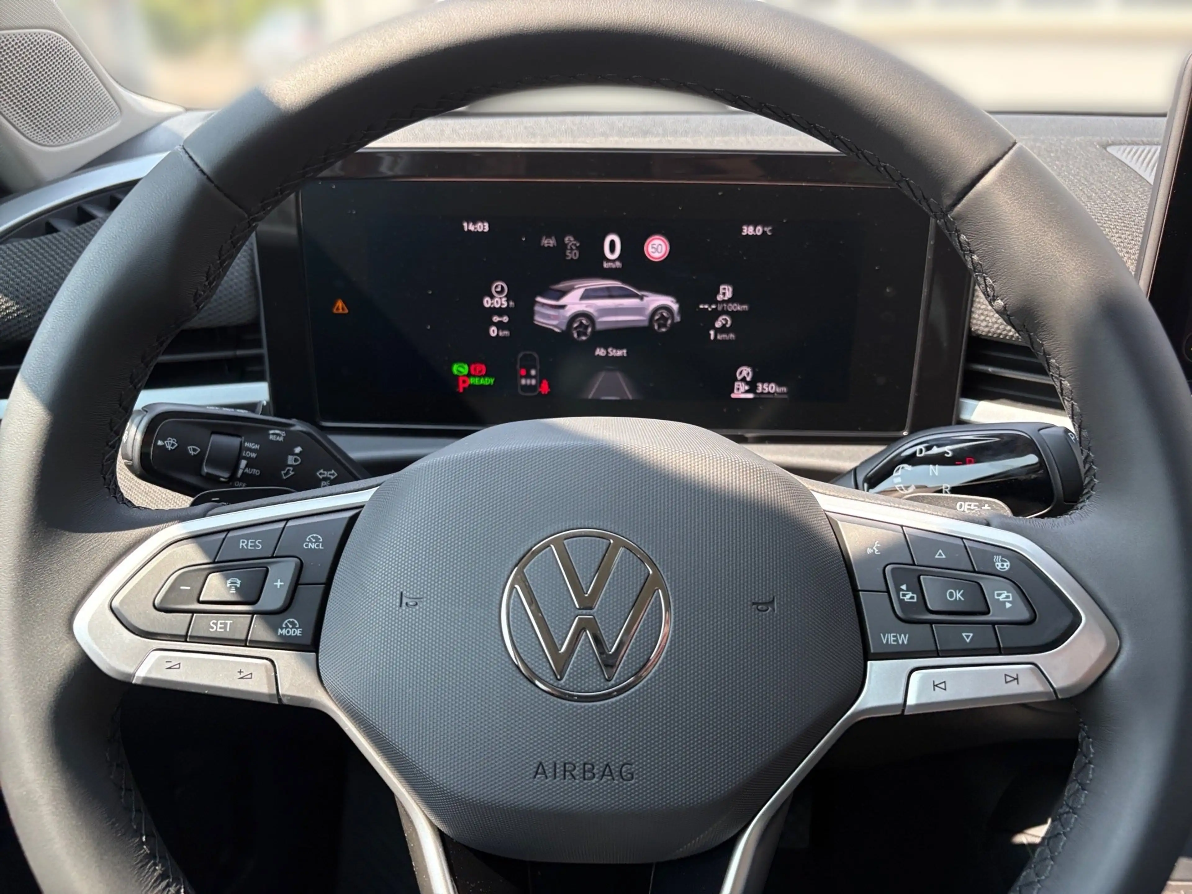 Volkswagen T-Roc 1.5 eTSI Life *AHK*APPCON*KAMERA*SITZHZG* — photo 12