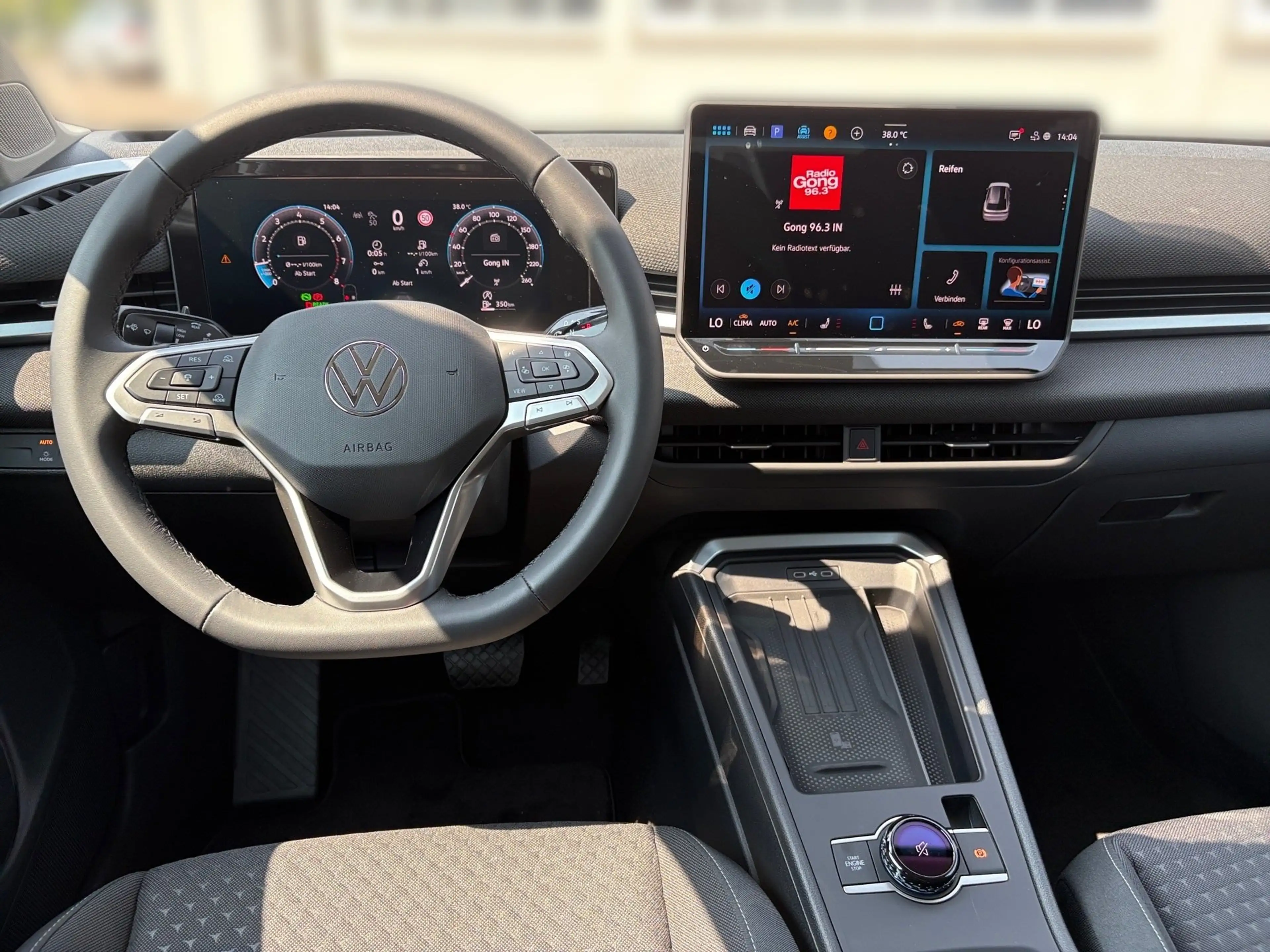 Volkswagen T-Roc 1.5 eTSI Life *AHK*APPCON*KAMERA*SITZHZG* — photo 14