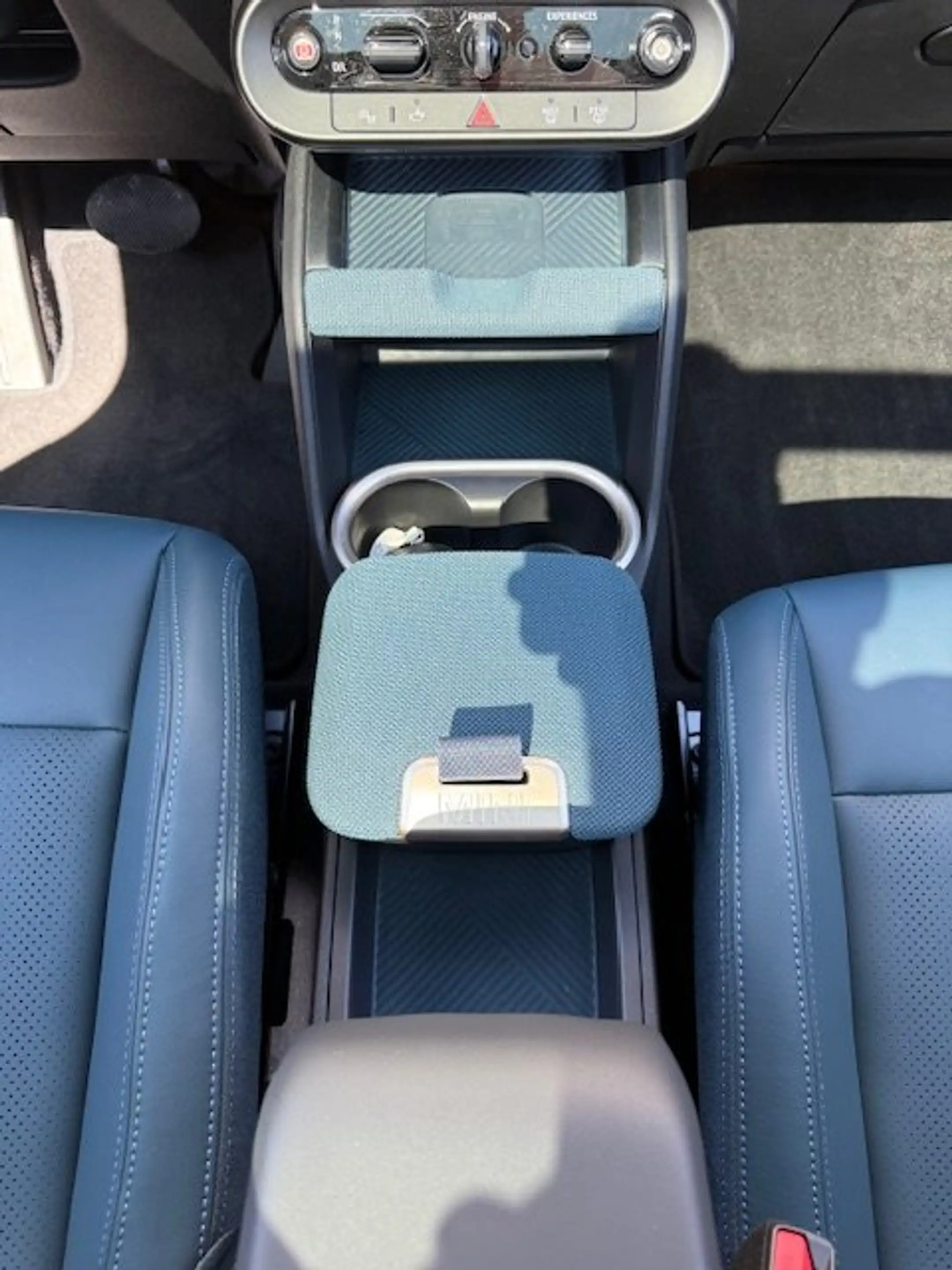 MINI Countryman C 170 DKG7/Favoured/ PANO/ "19 ALU/DRIVER ASSIS.PLUS — photo 14