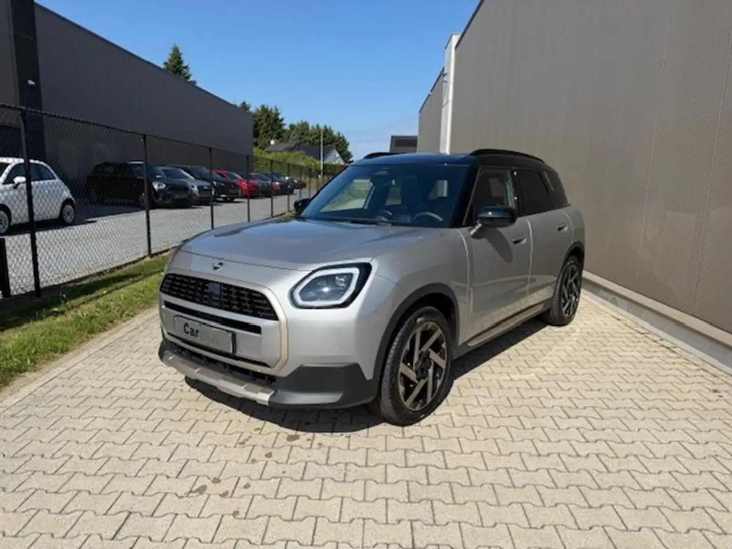 MINI Countryman C 170 DKG7/Favoured/ PANO/ "19 ALU/DRIVER ASSIS.PLUS Noir - 1
