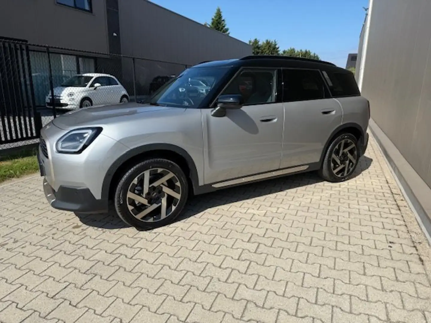 MINI Countryman C 170 DKG7/Favoured/ PANO/ "19 ALU/DRIVER ASSIS.PLUS Noir - 2