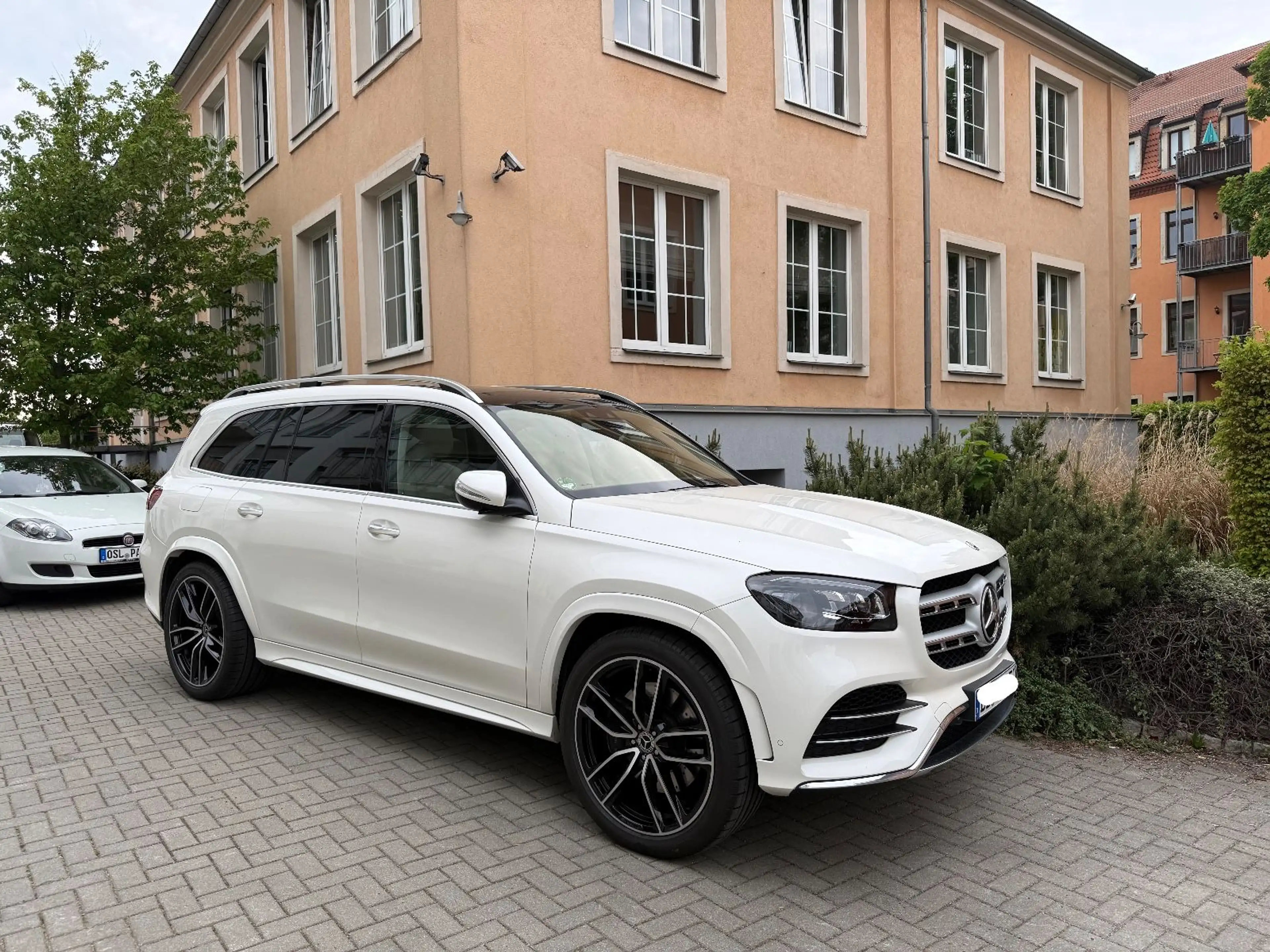Mercedes-Benz GLS 450 4M AMG-Line/Burmester/5+2/23''/Garantie