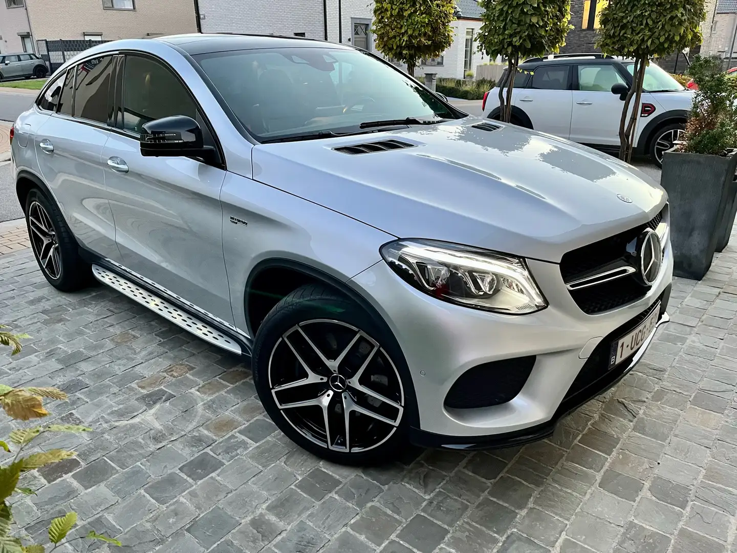 Mercedes-Benz GLE 43 AMG Coupe 4M 9G-TRONIC Line - 1