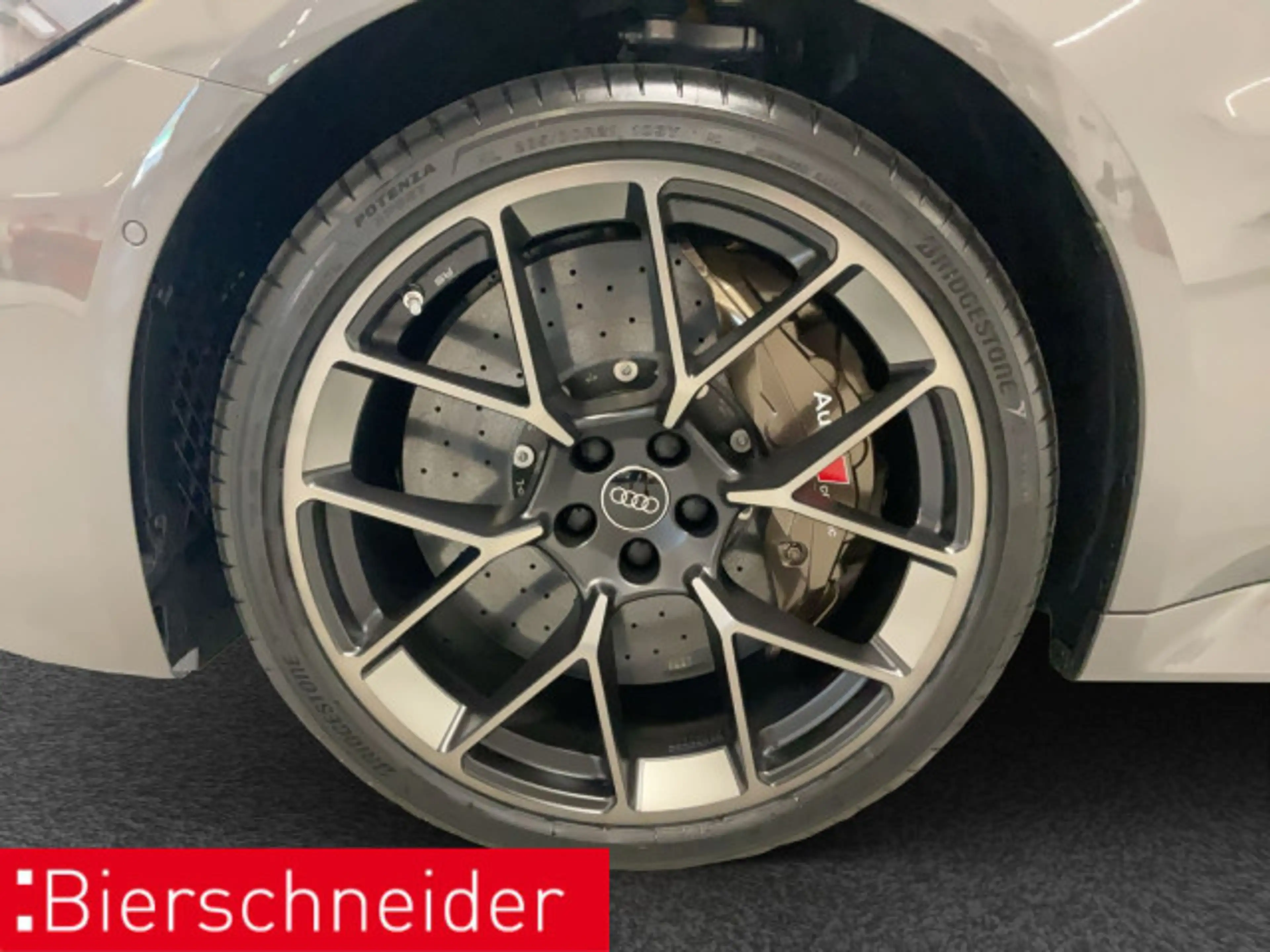Audi RS5 RS5 Avant ON STOCK 21 KERAMIK PANO AHK HUD — photo 8