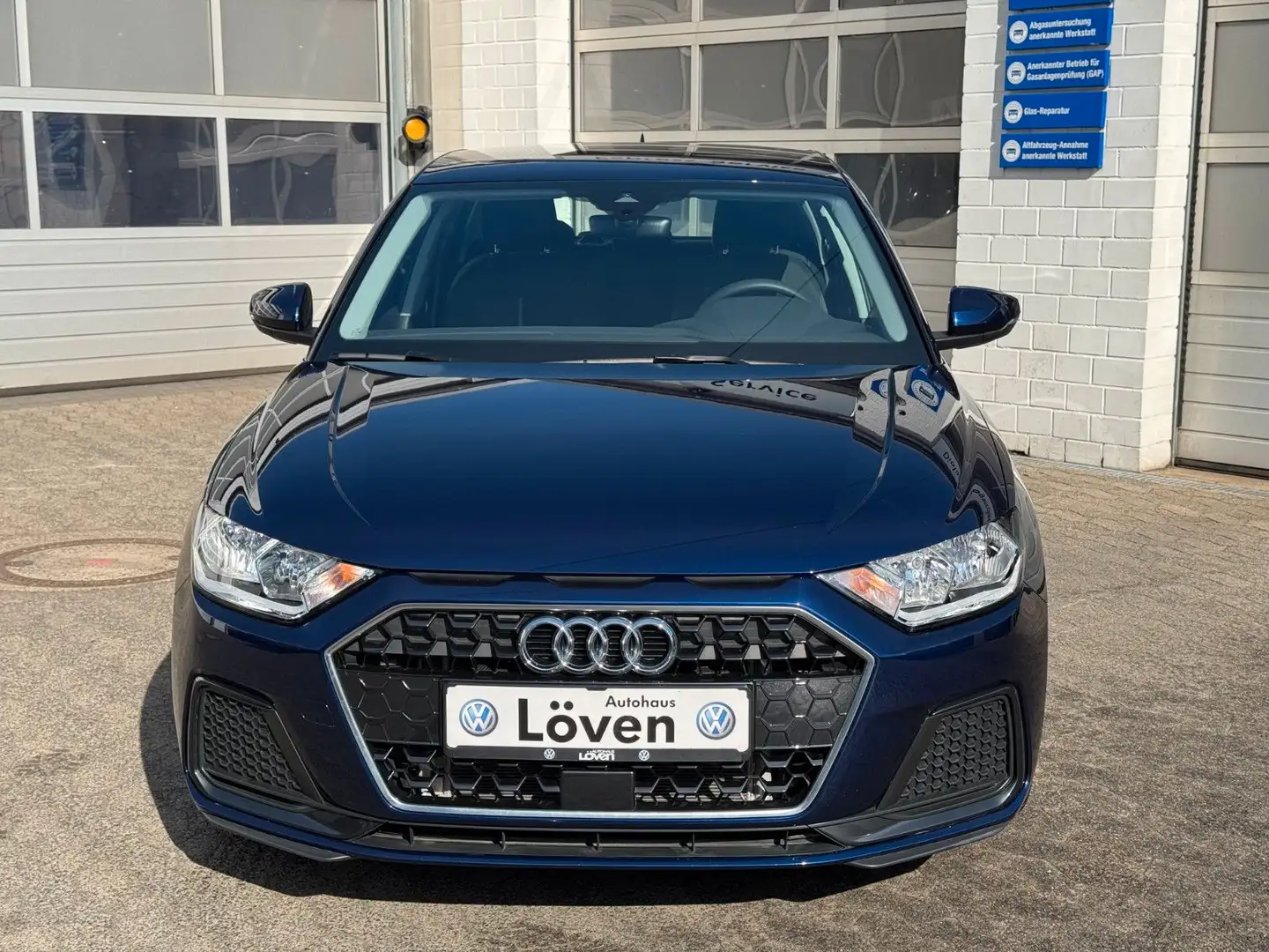 Audi A1 Sportback 25 TFSI S tronic|Navi|SHZ|Tempomat Blau - 2