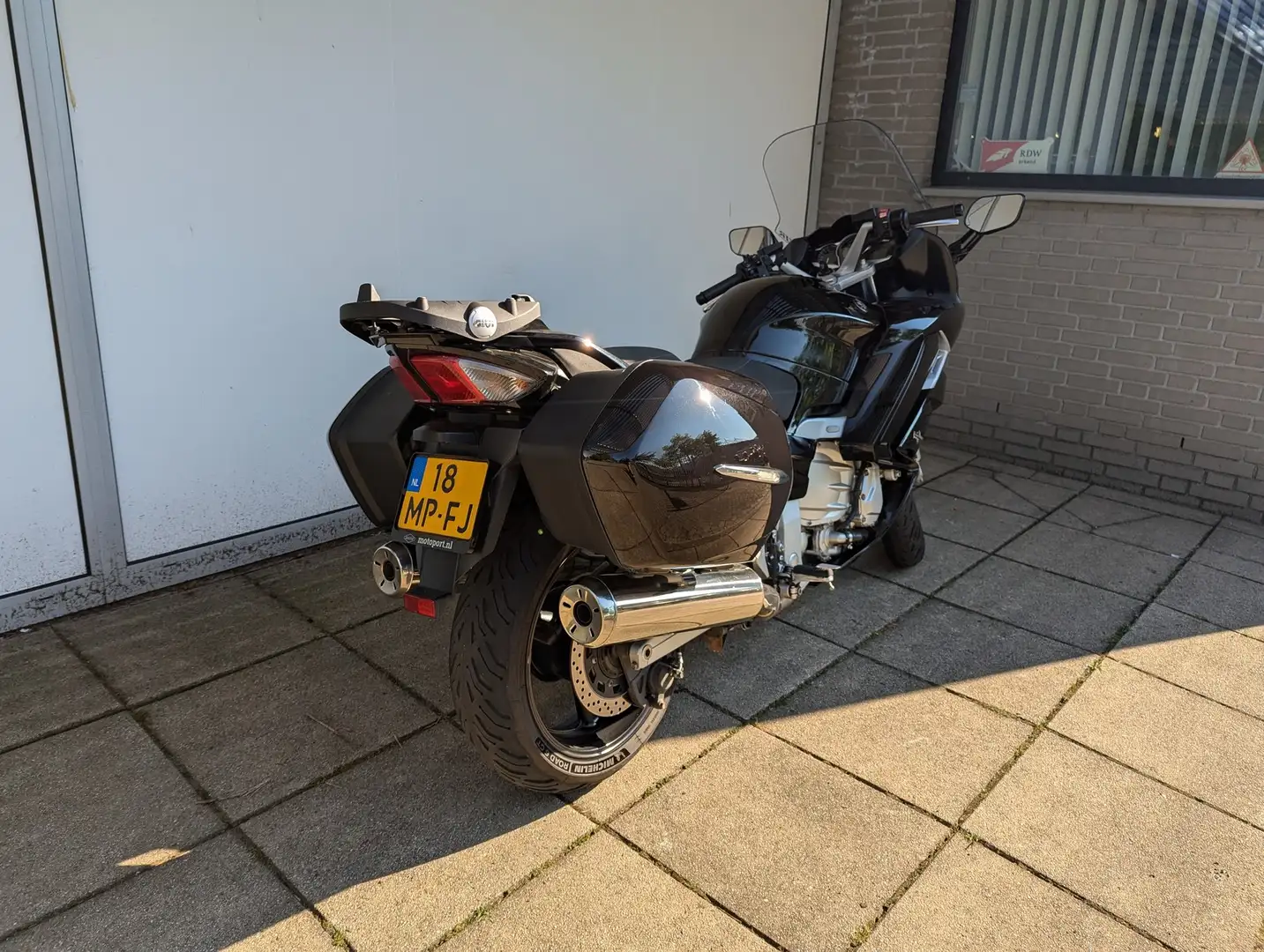 Yamaha FJR 1300 ABS Fekete - 2