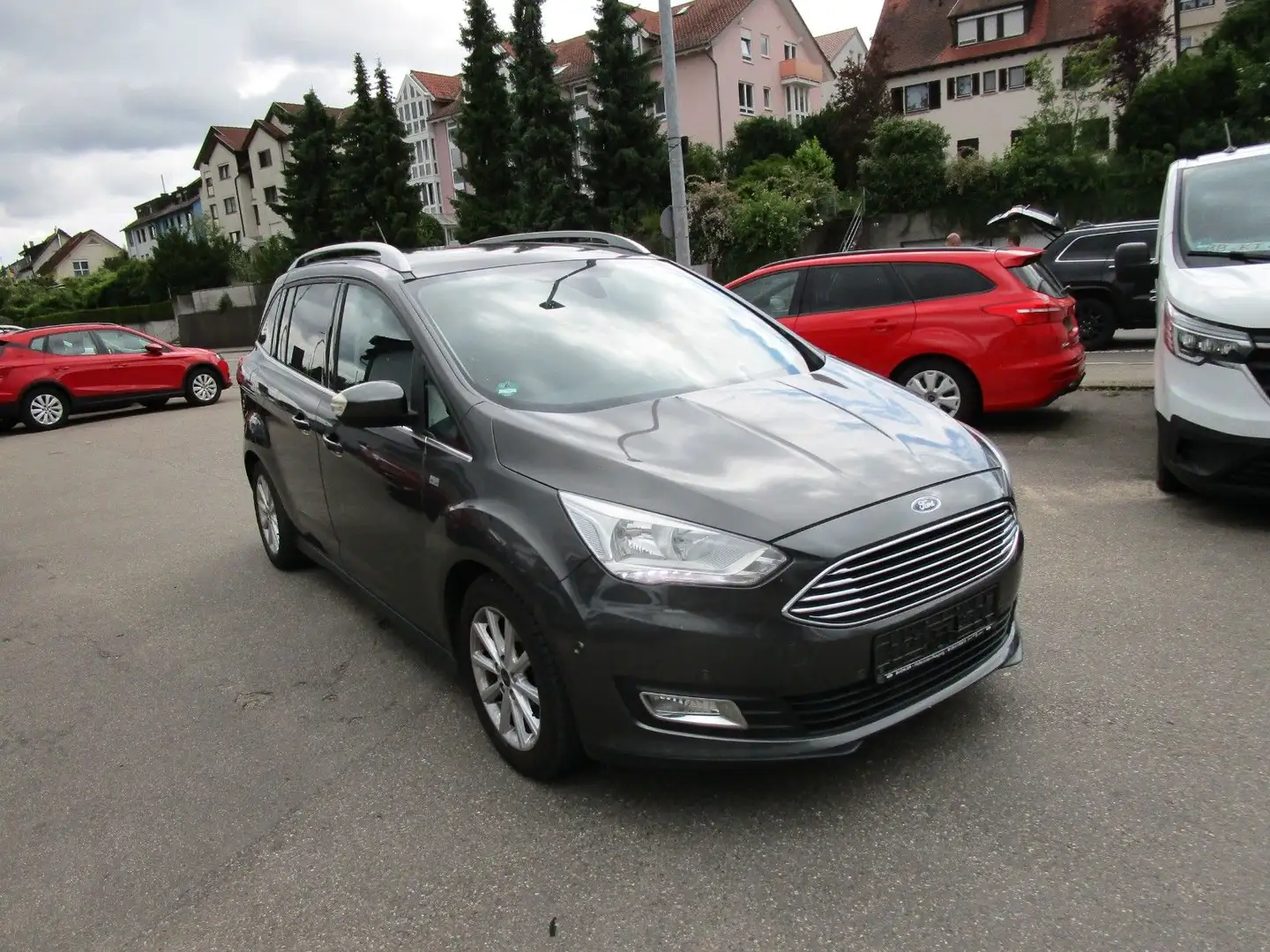 Ford Grand C-Max Grand C-MAX 1.5 Titanium 7-SITZER*NAVI*PDC*Tempo Šedá - 2