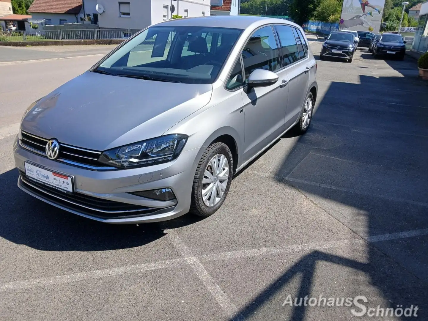 Volkswagen Golf Sportsvan 1.5 TSI ACT Join Bluetooth Navi Gris - 2