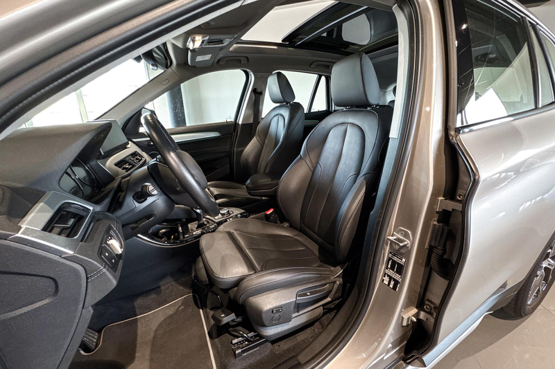 BMW X1 sDrive20i Business Edition Plus | X-Line | Glazen — photo 10