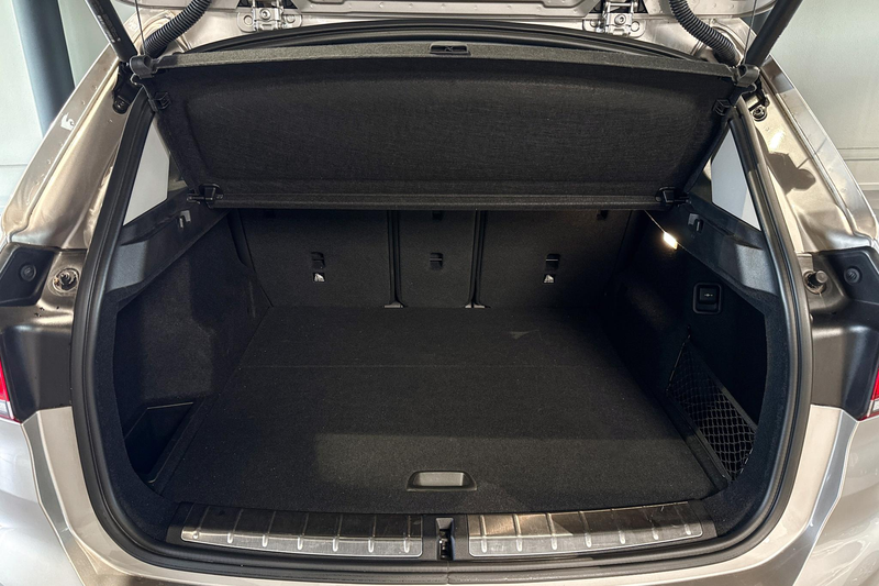 BMW X1 sDrive20i Business Edition Plus | X-Line | Glazen — photo 21