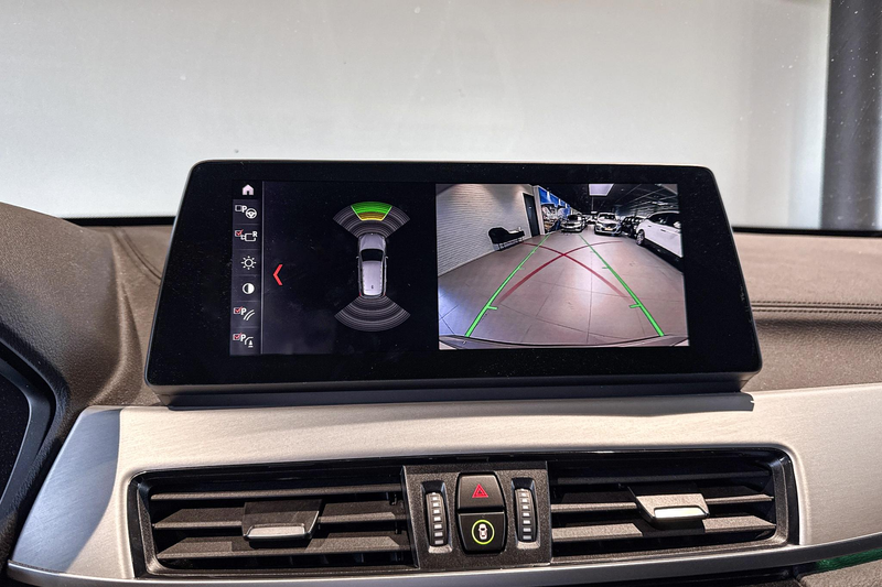 BMW X1 sDrive20i Business Edition Plus | X-Line | Glazen — photo 15
