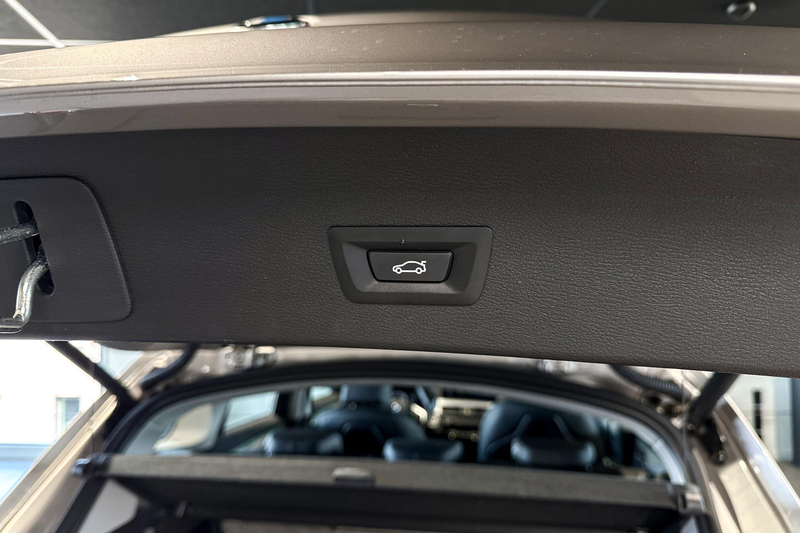 BMW X1 sDrive20i Business Edition Plus | X-Line | Glazen — photo 24
