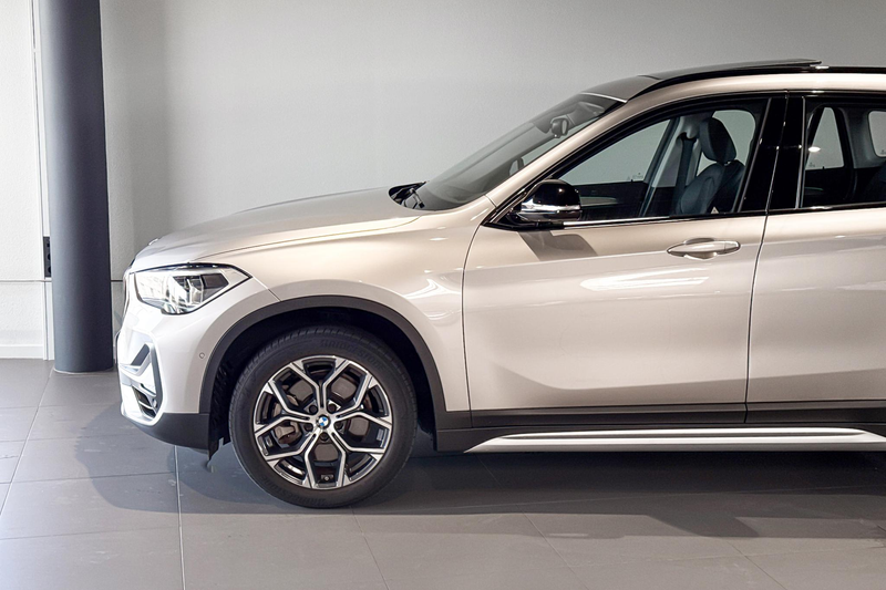 BMW X1 sDrive20i Business Edition Plus | X-Line | Glazen — photo 4
