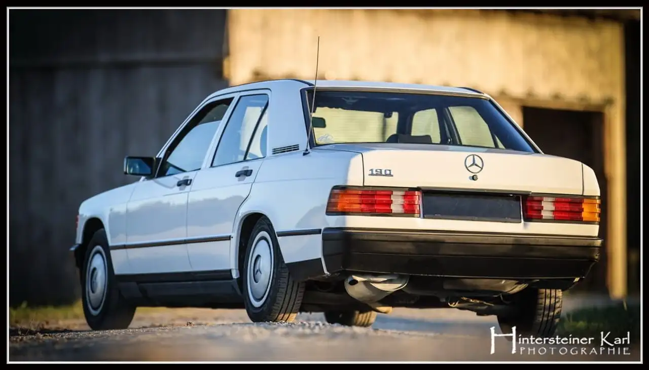 Mercedes-Benz 190 2,0, foto 4