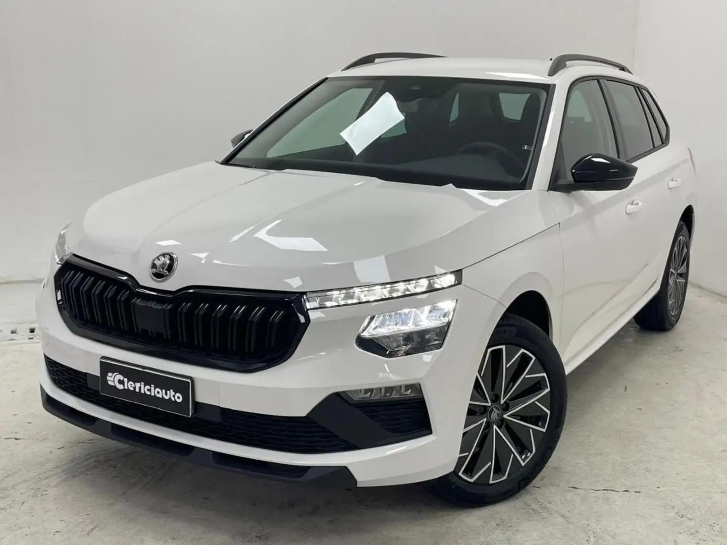 Skoda Kamiq 1.0 TSI 115 CV Black Dots Bianco - 1