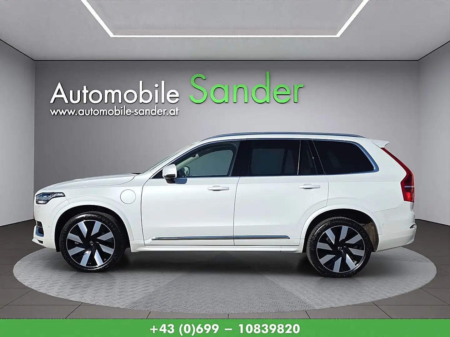 Volvo XC90 T8 AWD Recharge PHEV Ultra Bright Geartronic Weiß - 2
