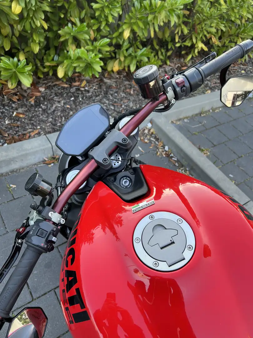 Ducati Monster 1200 Rojo - 2