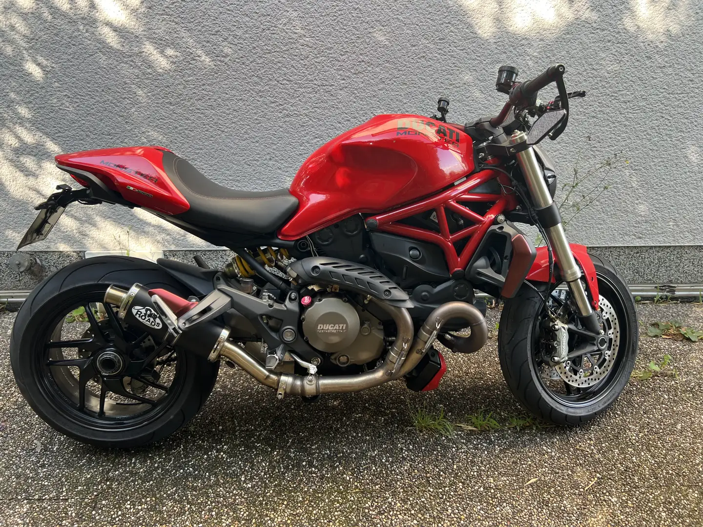 Ducati Monster 1200 Червоний - 2