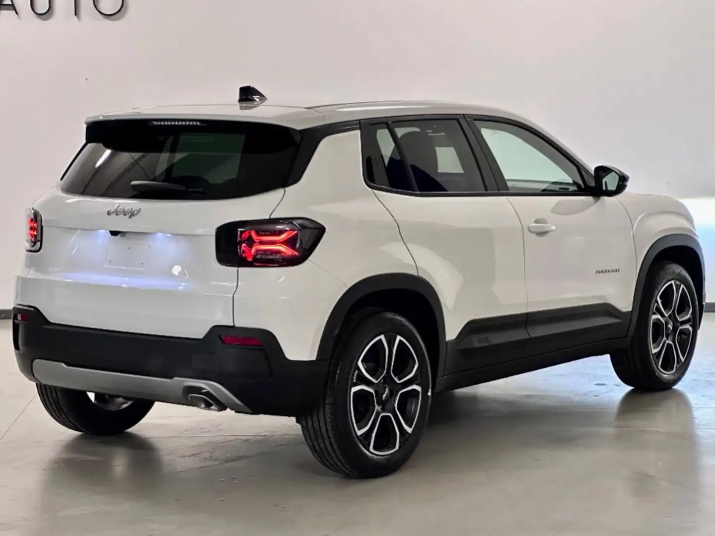 Jeep Avenger 1.2 turbo Summit fwd 100cv Blanc - 2